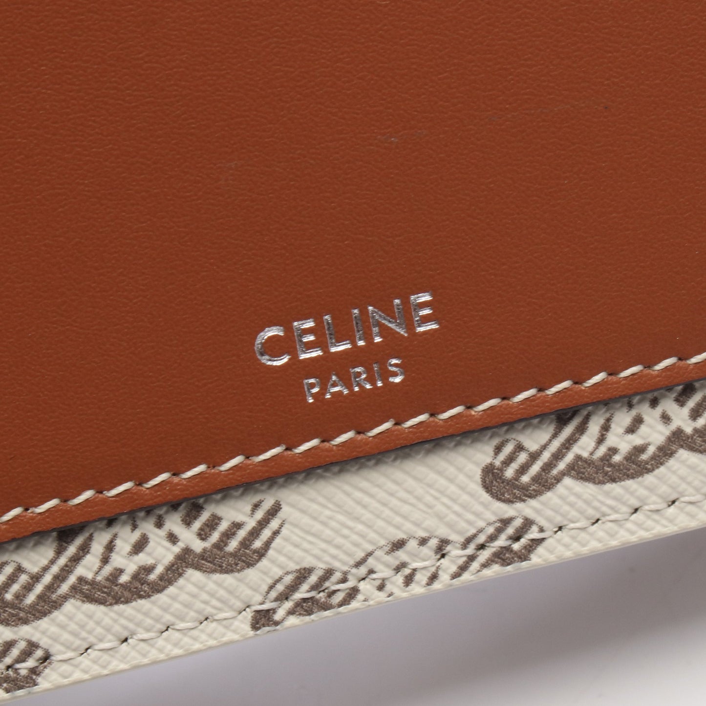トリオンフ ホリゾンタル ポーチ ショルダーバッグ PVC レザー ホワイト ブラウン セリーヌ バッグ CELINE