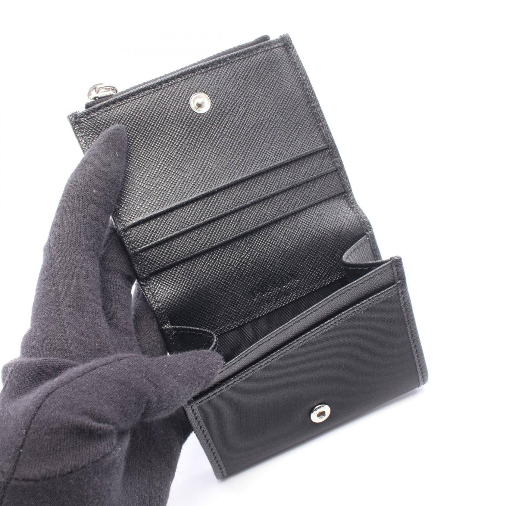 Re-Nylon 二つ折り財布 ナイロン レザー ブラック プラダ – RECLO