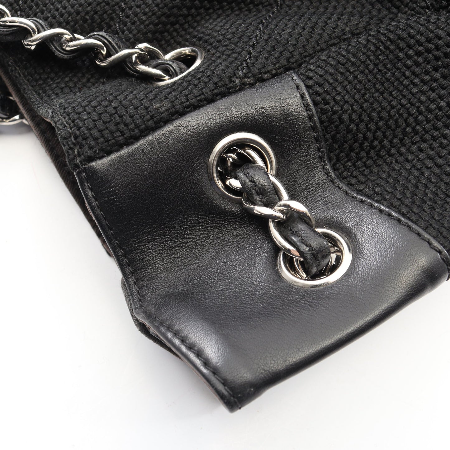 Vステッチ チェーンショルダーバッグ キャンバス レザー ブラック シルバー金具 シャネル バッグ CHANEL