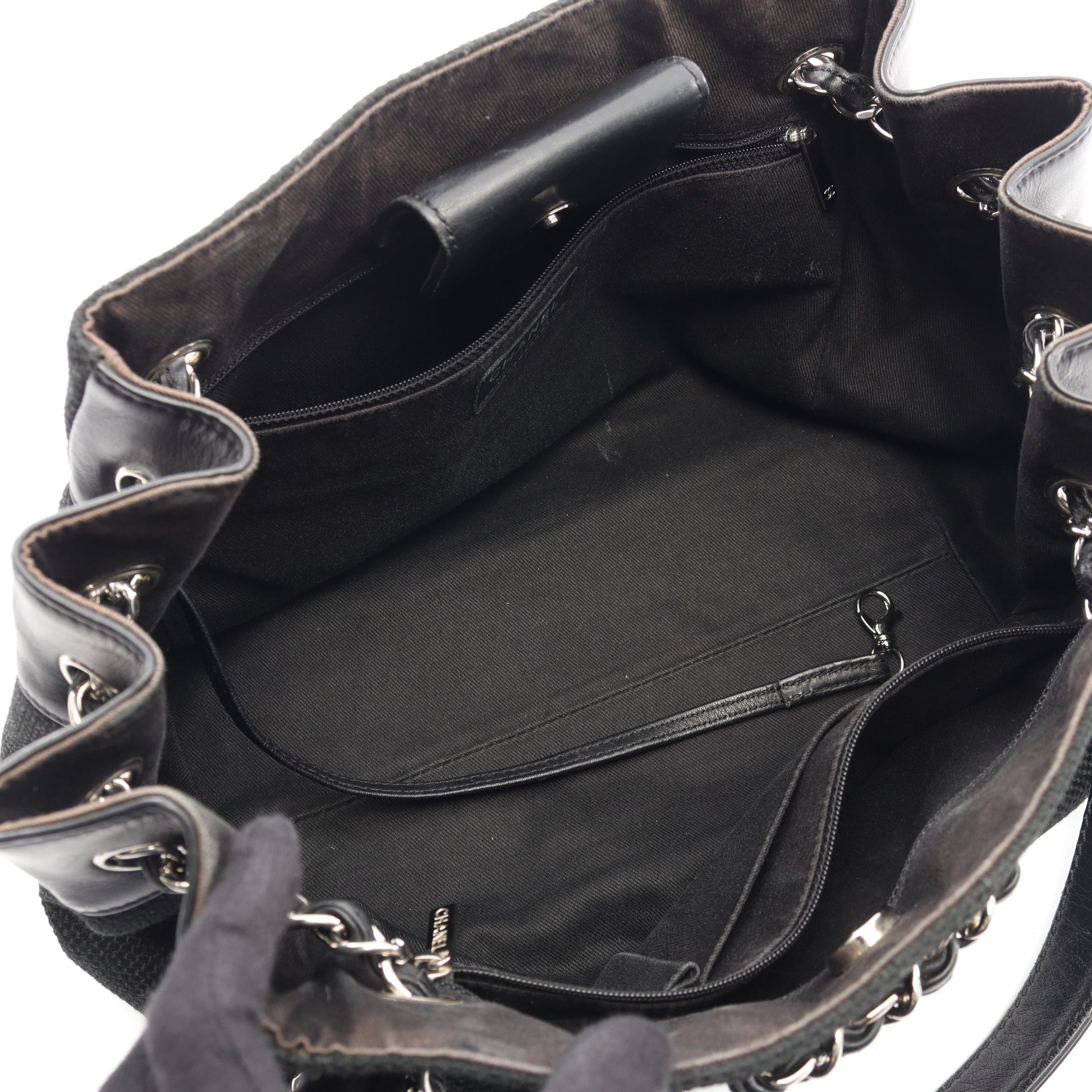Vステッチ チェーンショルダーバッグ キャンバス レザー ブラック シルバー金具 シャネル バッグ CHANEL