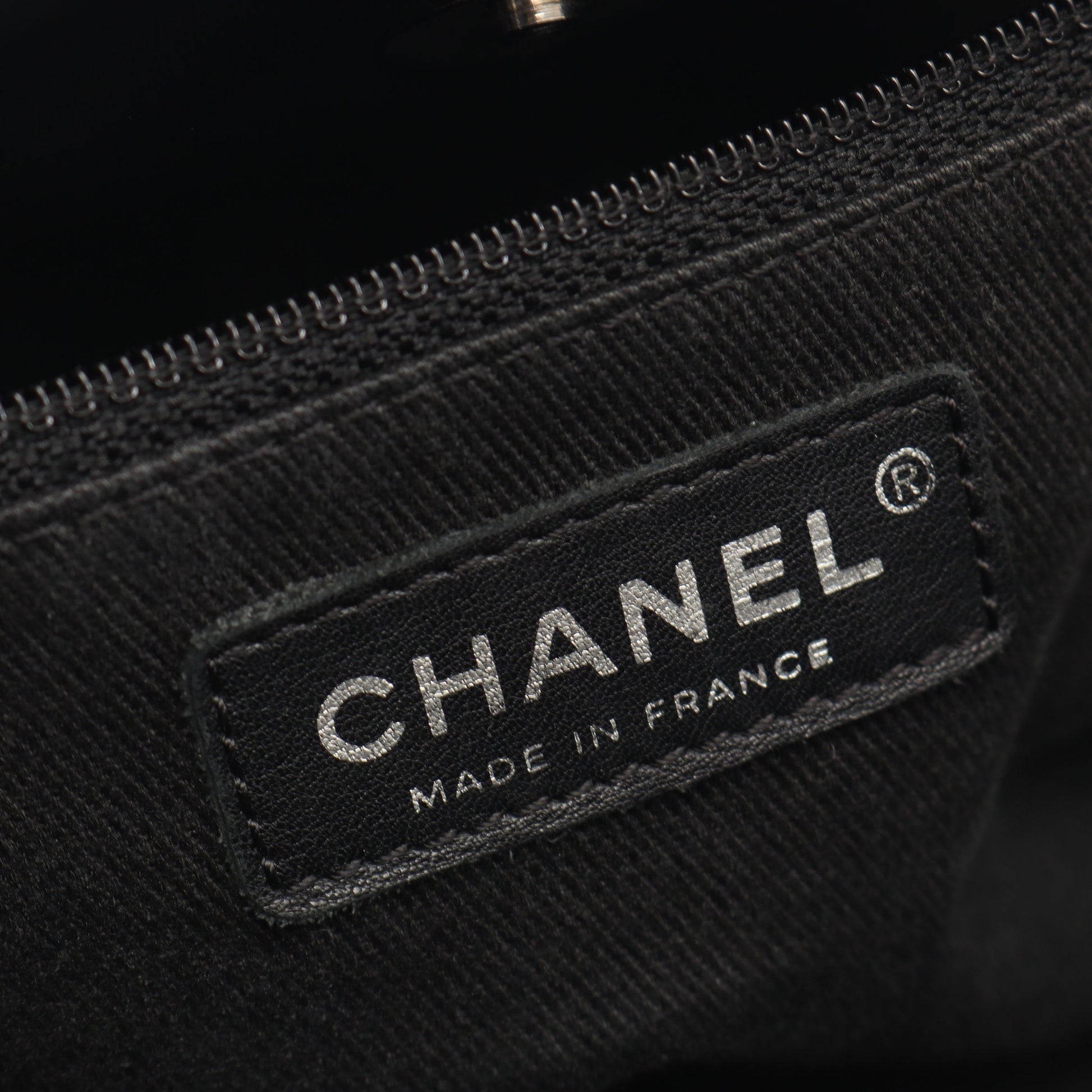 Vステッチ チェーンショルダーバッグ キャンバス レザー ブラック シルバー金具 シャネル バッグ CHANEL