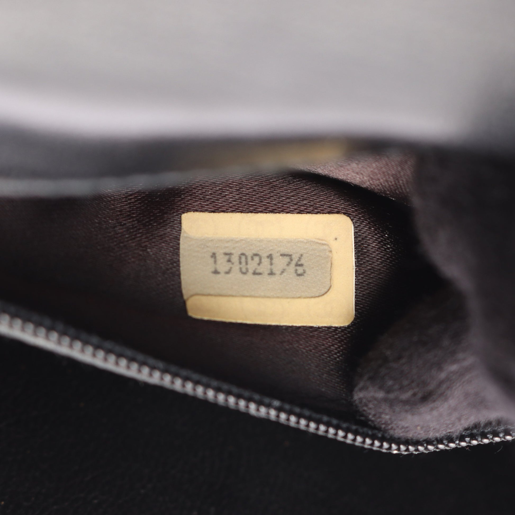 マトラッセ フリンジ チェーンショルダーバッグ ラムスキン ブラック ゴールド金具 シャネル バッグ CHANEL
