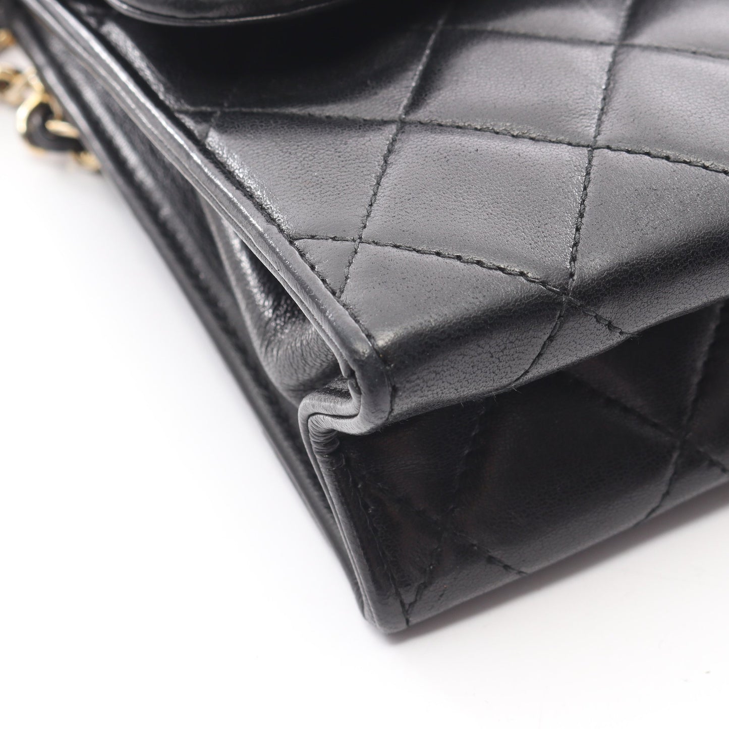 マトラッセ フリンジ チェーンショルダーバッグ ラムスキン ブラック ゴールド金具 シャネル バッグ CHANEL