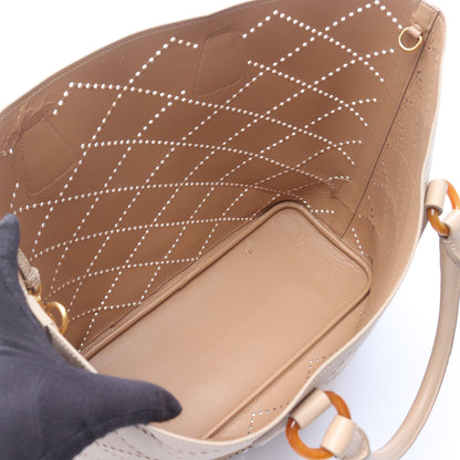 パンチング 2WAY ハンドバッグ トートバッグ レザー ベージュ プラダ バッグ PRADA