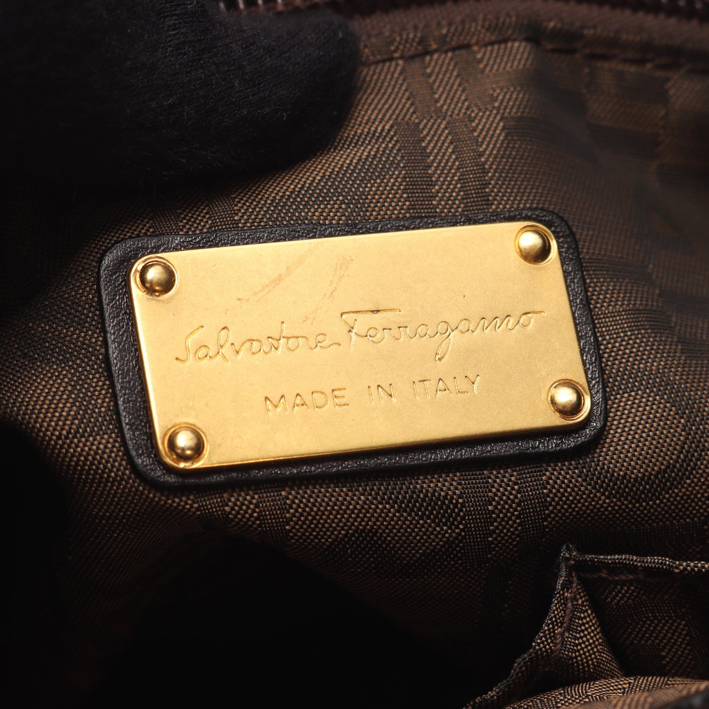 ガンチーニ ハンドバッグ レザー ブラック サルヴァトーレフェラガモ バッグ Salvatore Ferragamo