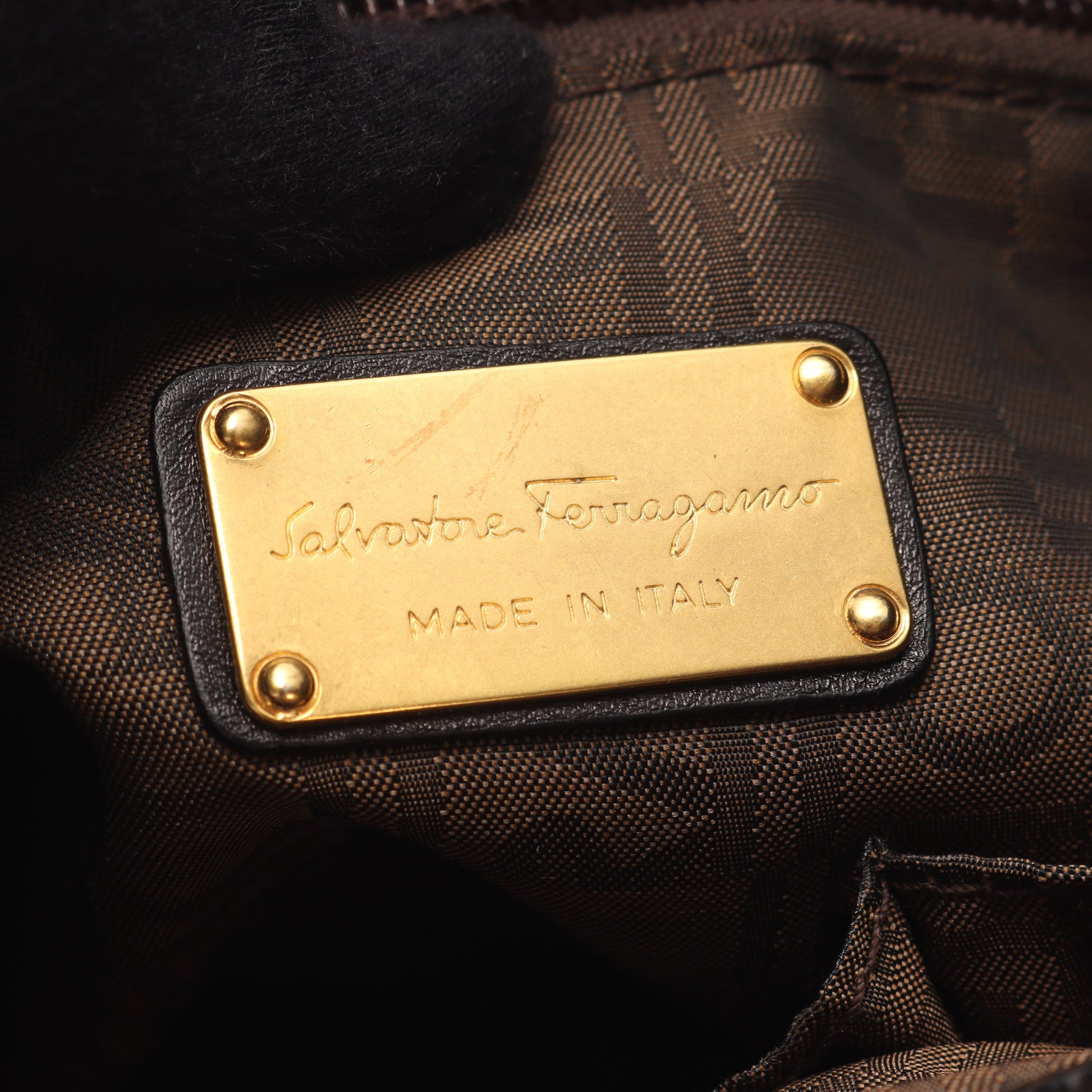 ガンチーニ ハンドバッグ レザー ブラック サルヴァトーレフェラガモ バッグ Salvatore Ferragamo