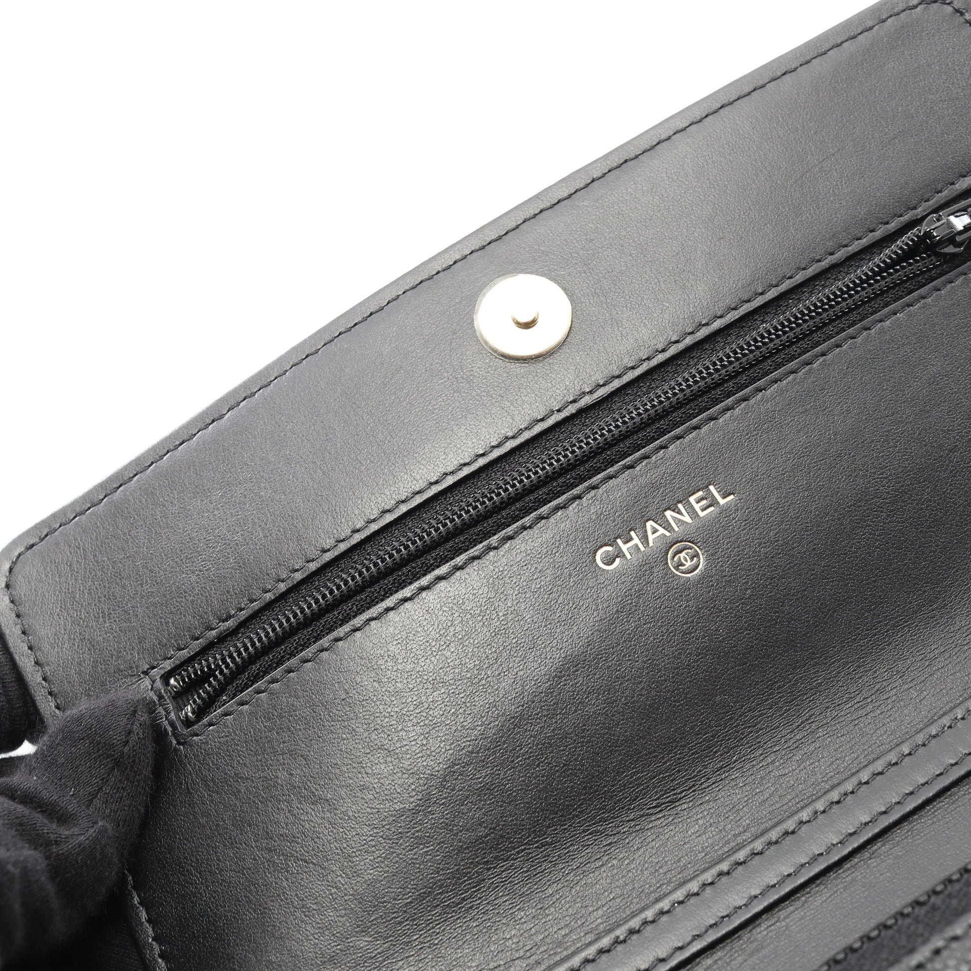 カメリア チェーンウォレット キャビアスキン ブラック ゴールド金具 シャネル バッグ CHANEL
