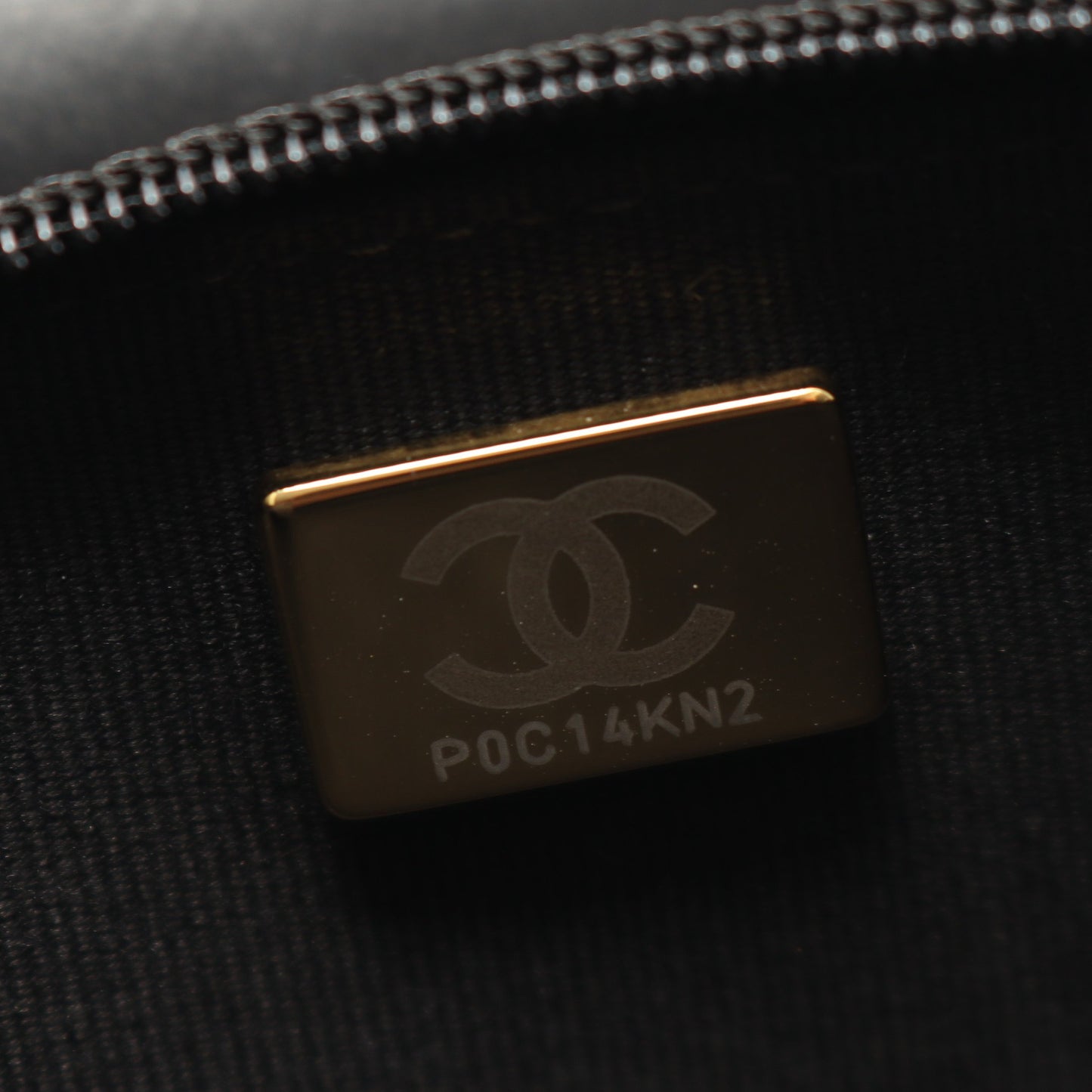 カメリア チェーンウォレット キャビアスキン ブラック ゴールド金具 シャネル バッグ CHANEL