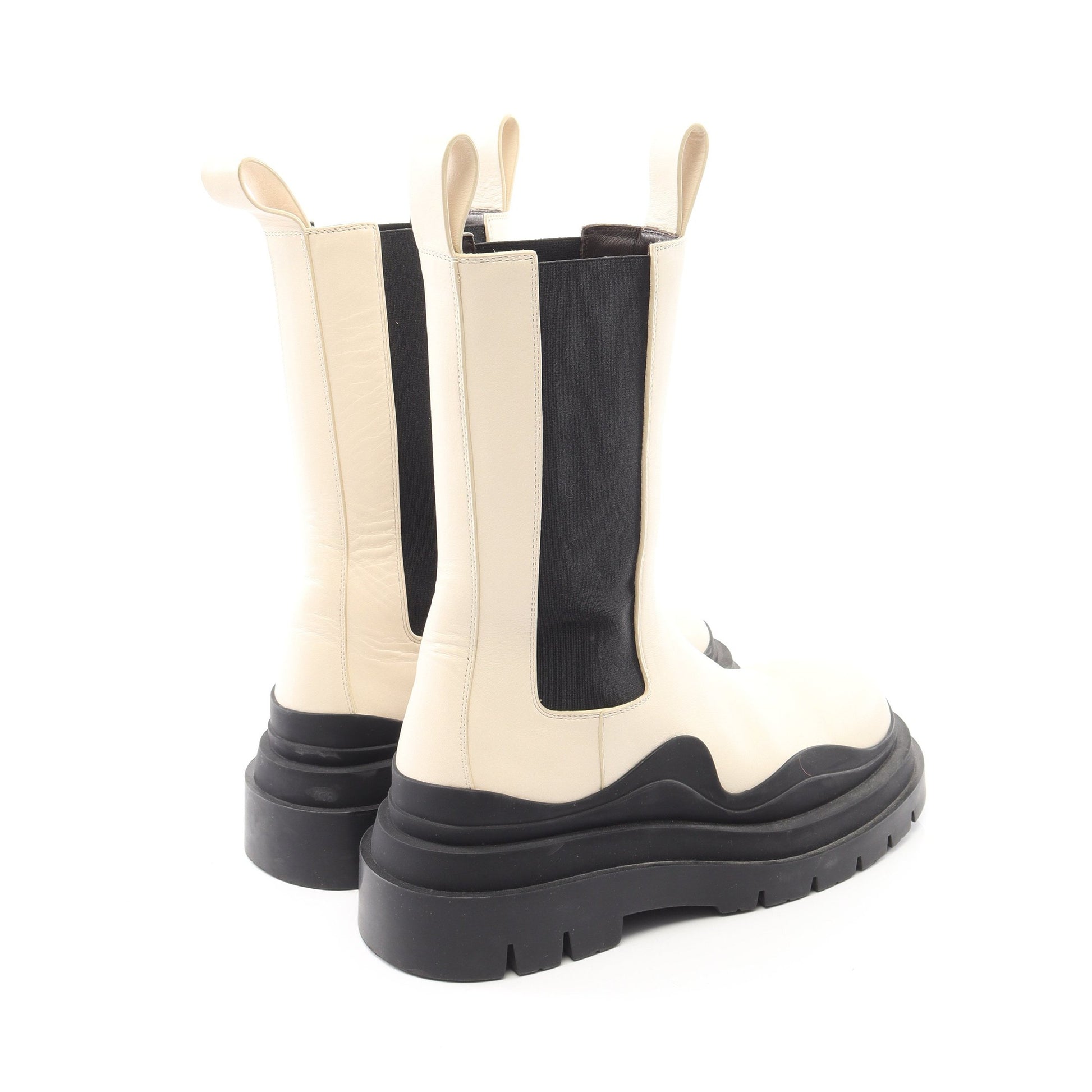 TIRE BOOTS タイヤ チェルシーブーツ サイドゴアブーツ レザー アイボリー ブラック ボッテガヴェネタ シューズ BOTTEGA VENETA