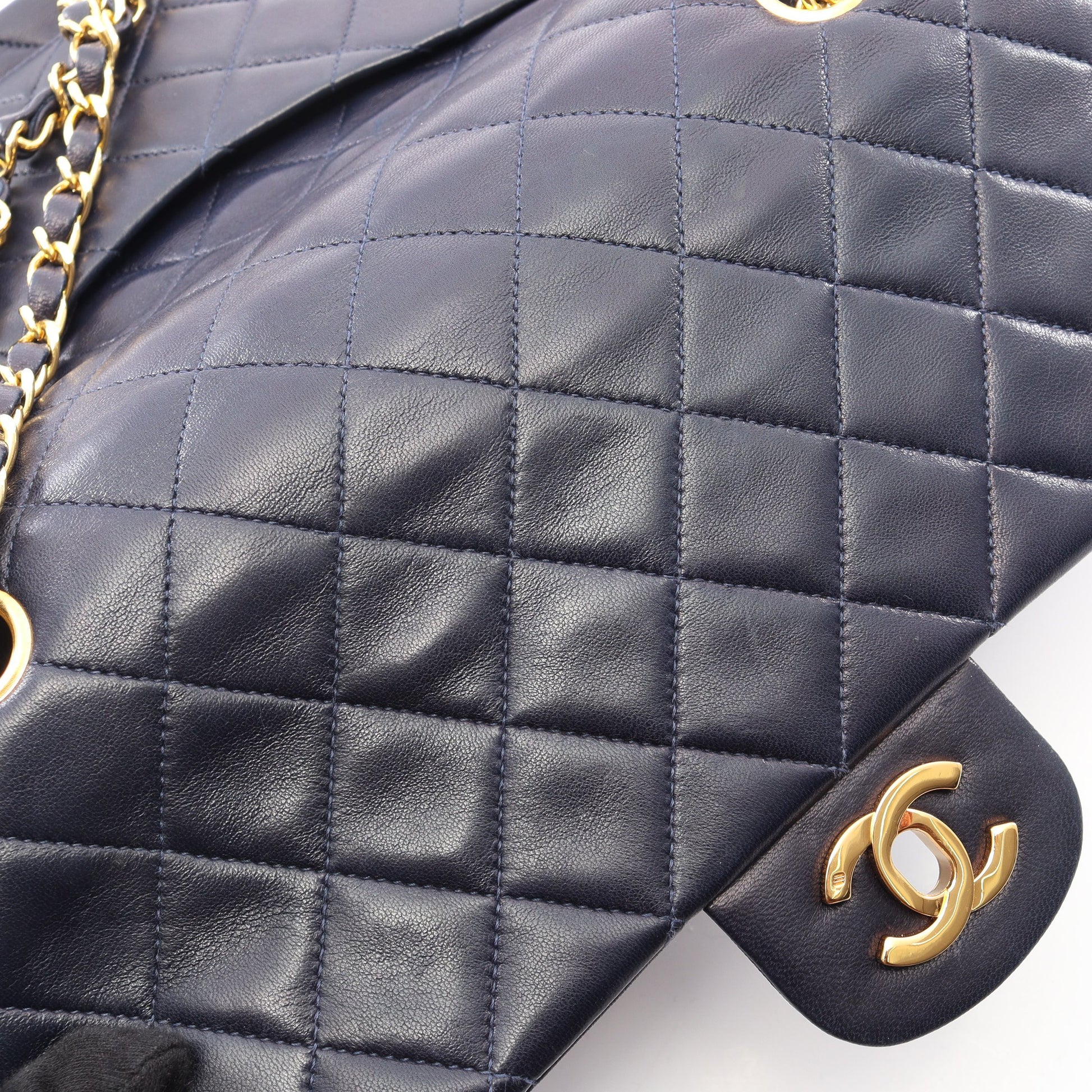 マトラッセ Wフラップ Wチェーンショルダーバッグ ラムスキン ネイビー ゴールド金具 ヴィンテージ シャネル バッグ CHANEL