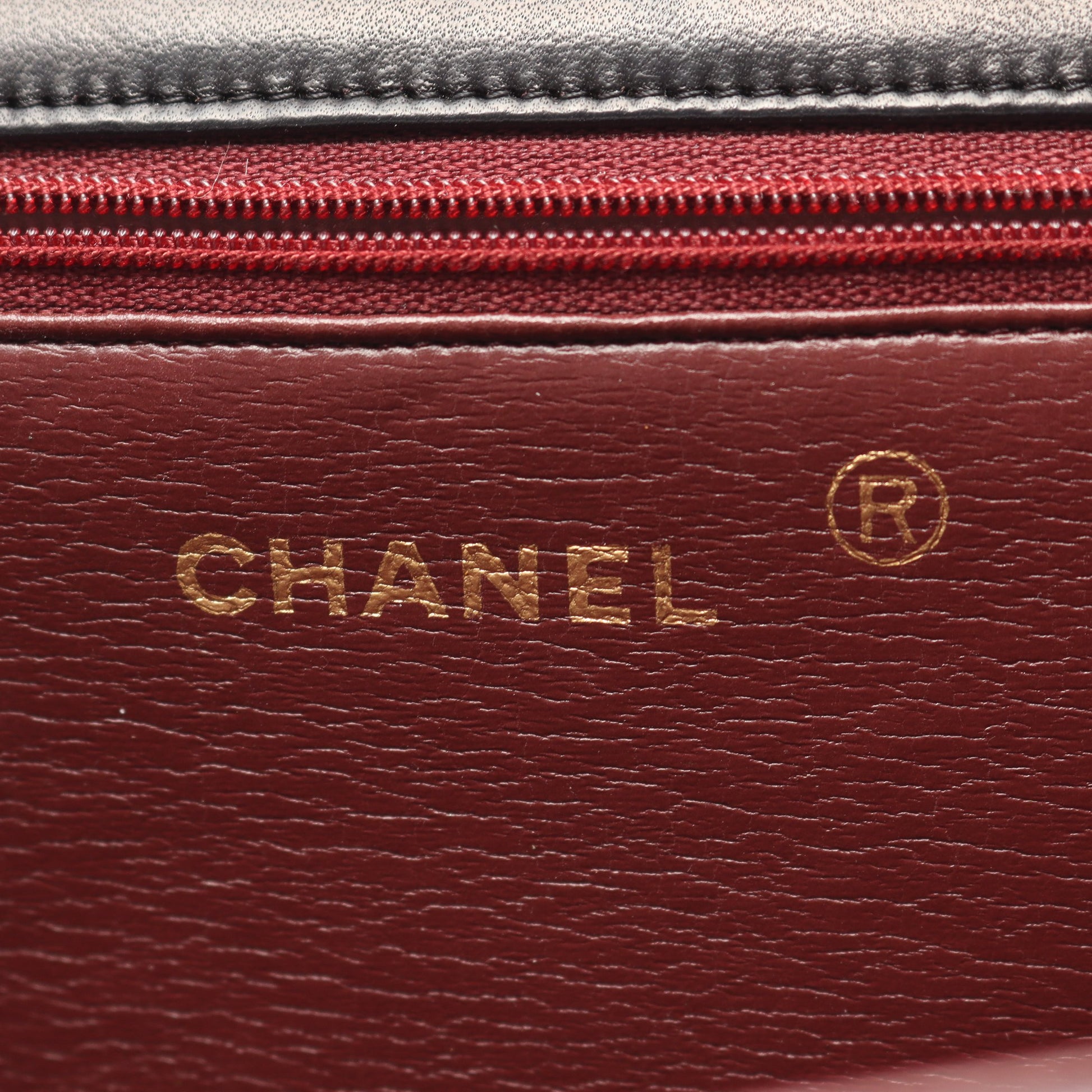 マトラッセ チェーンショルダーバッグ ラムスキン ブラック ゴールド金具 シャネル バッグ CHANEL