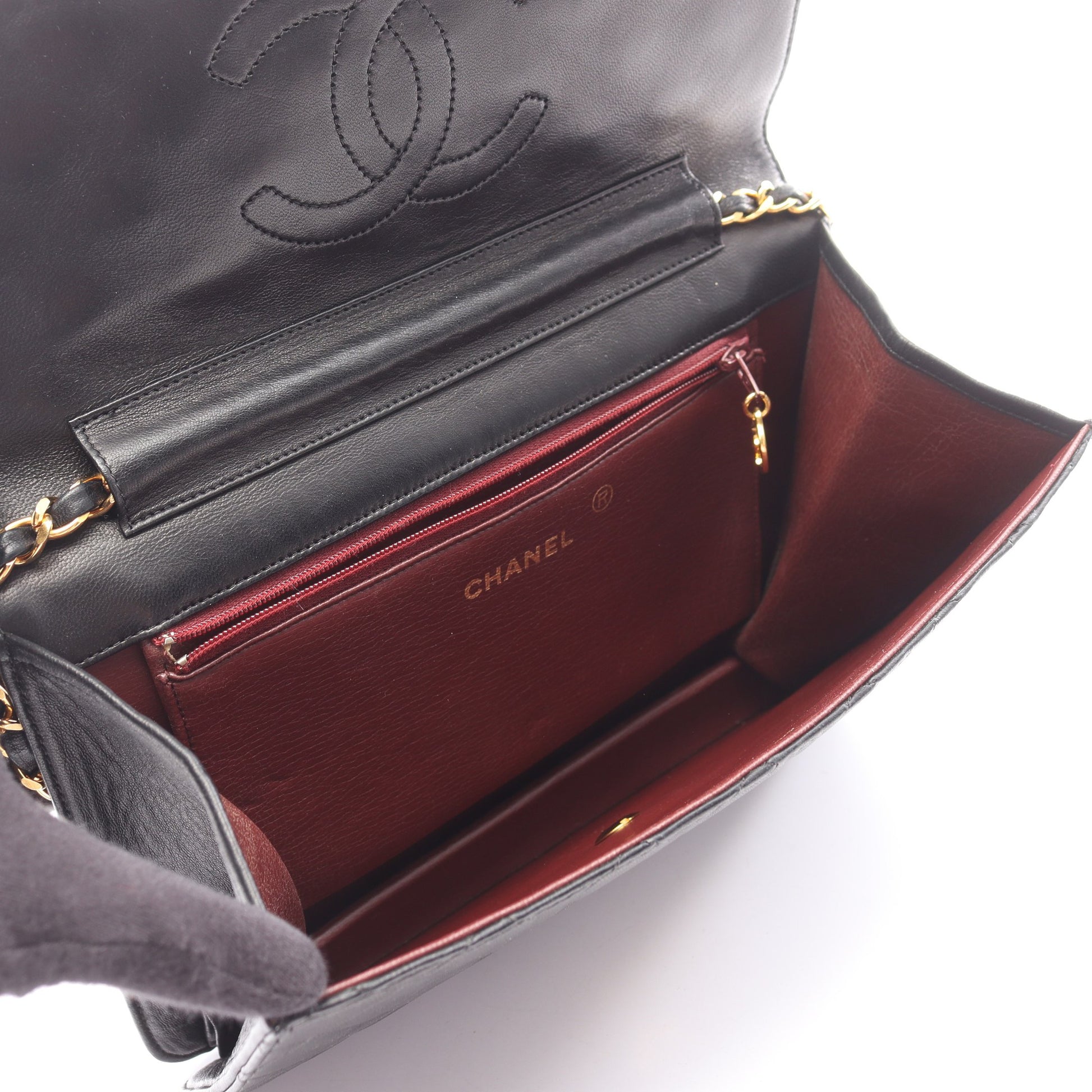 マトラッセ チェーンショルダーバッグ ラムスキン ブラック ゴールド金具 シャネル バッグ CHANEL