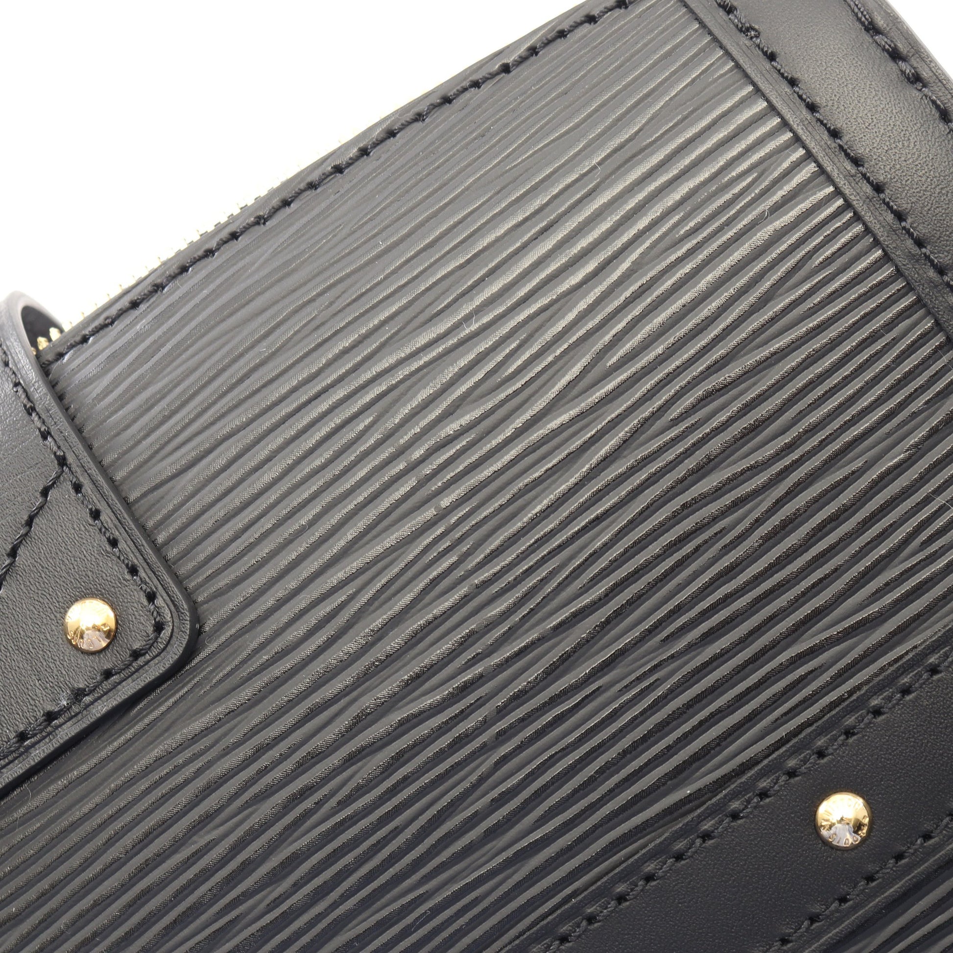 トランククラッチ エピ ノワール ショルダーバッグ レザー ブラック ルイヴィトン バッグ LOUIS VUITTON
