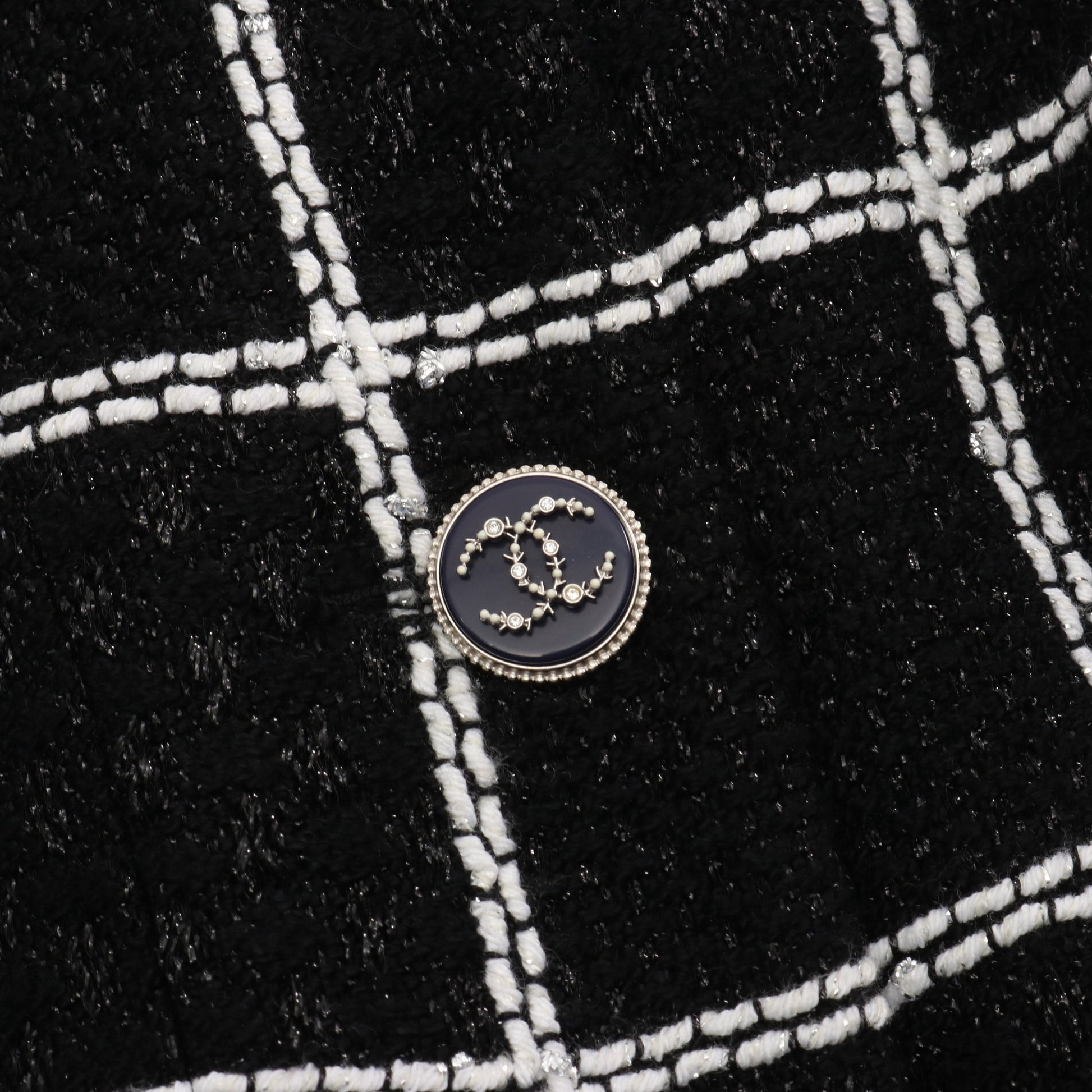 23FW ココマークボタン フリル ツイード ジャケット ビスコース ブラック ホワイト シャネル アウター CHANEL