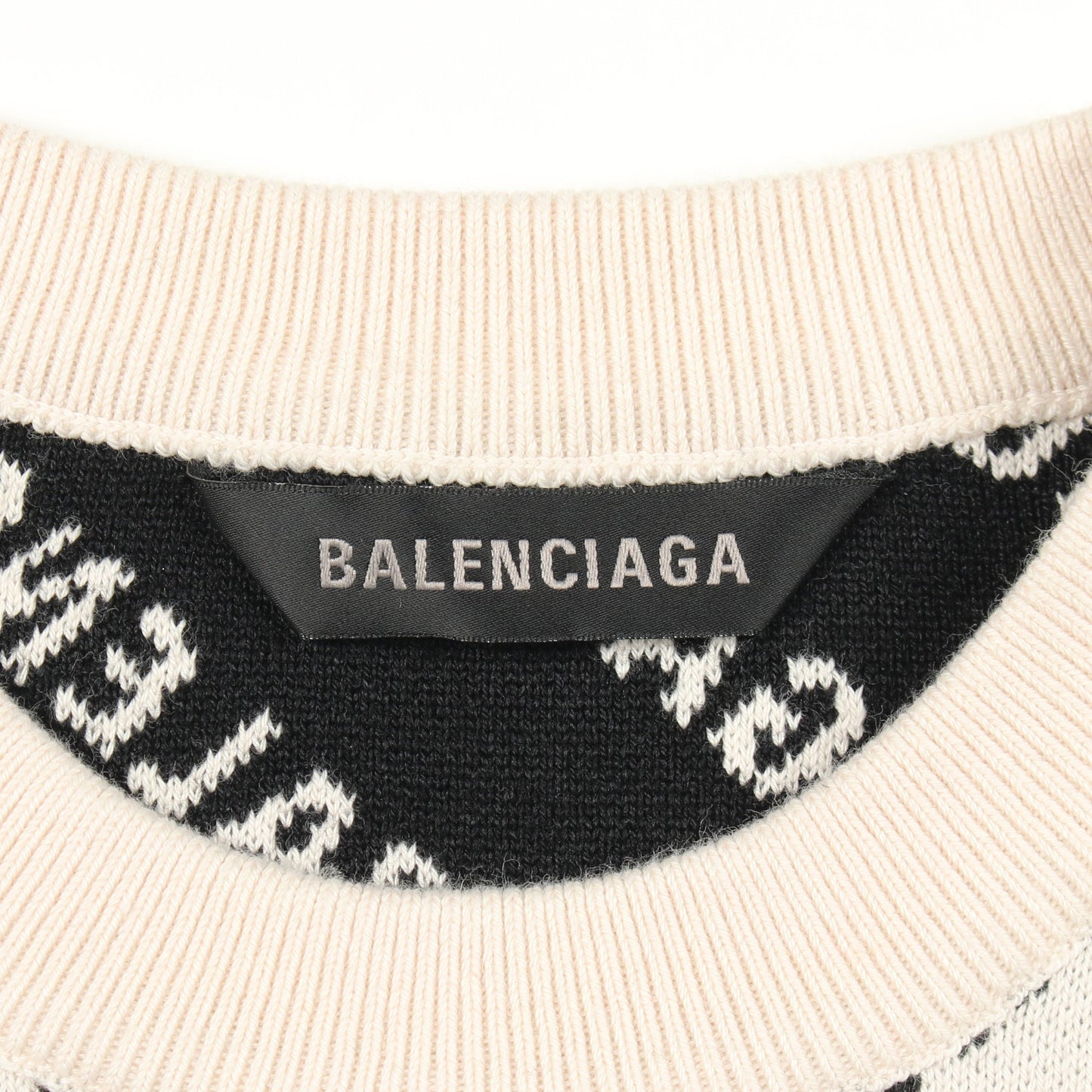ロゴ総柄 クルーネック ニット コットン ホワイト ブラック バレンシアガ トップス BALENCIAGA