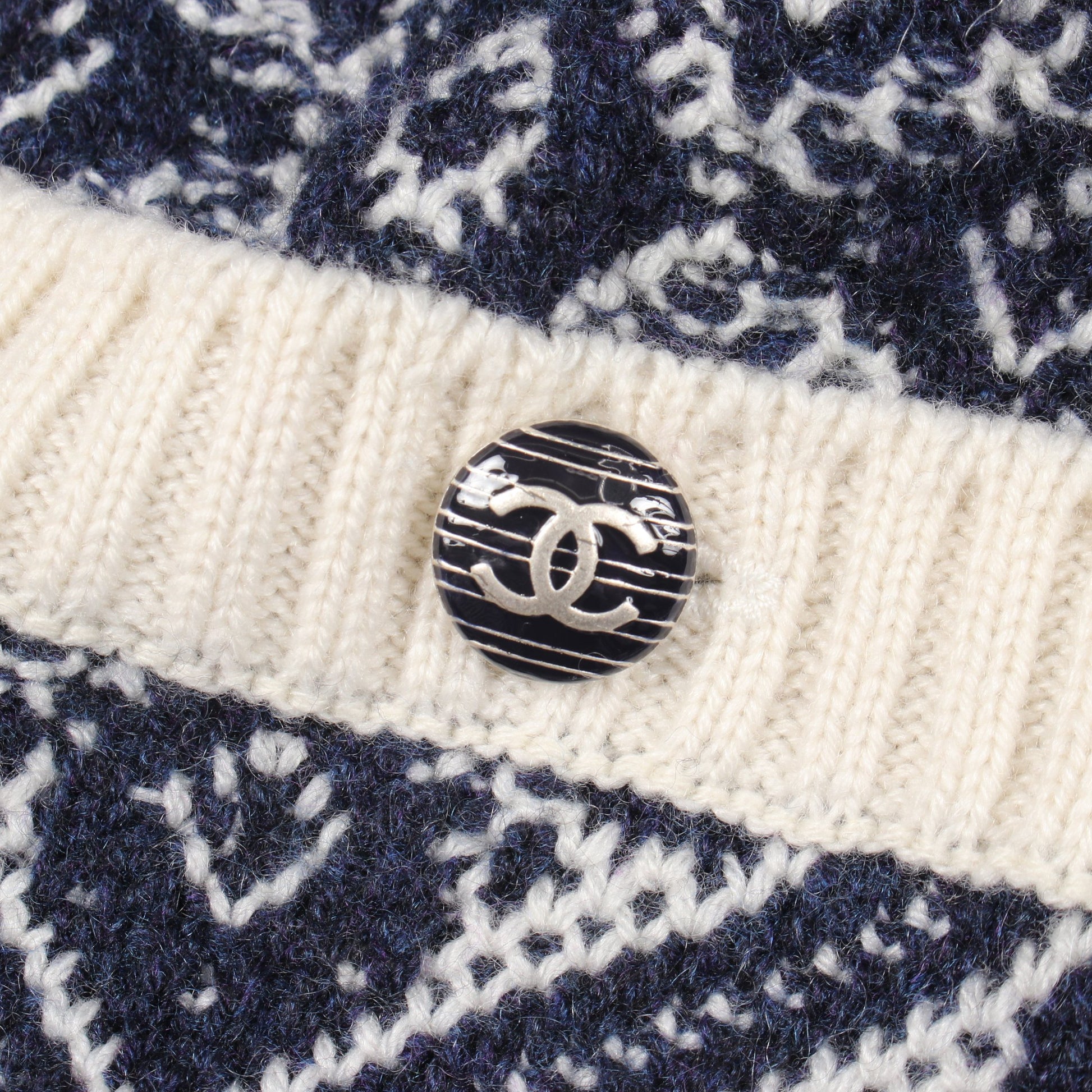 ココマークボタン Vネック カーディガン カシミヤ ネイビー オフホワイト シャネル トップス CHANEL