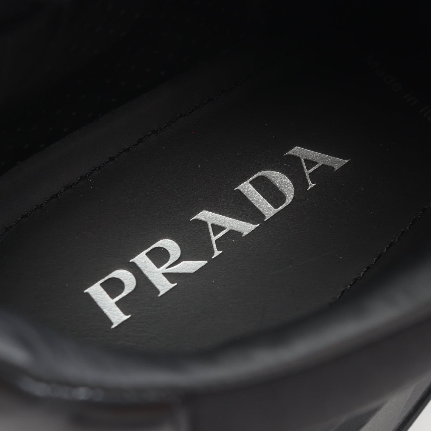 Re-Nylon スニーカー ナイロン レザー ブラック プラダ シューズ PRADA