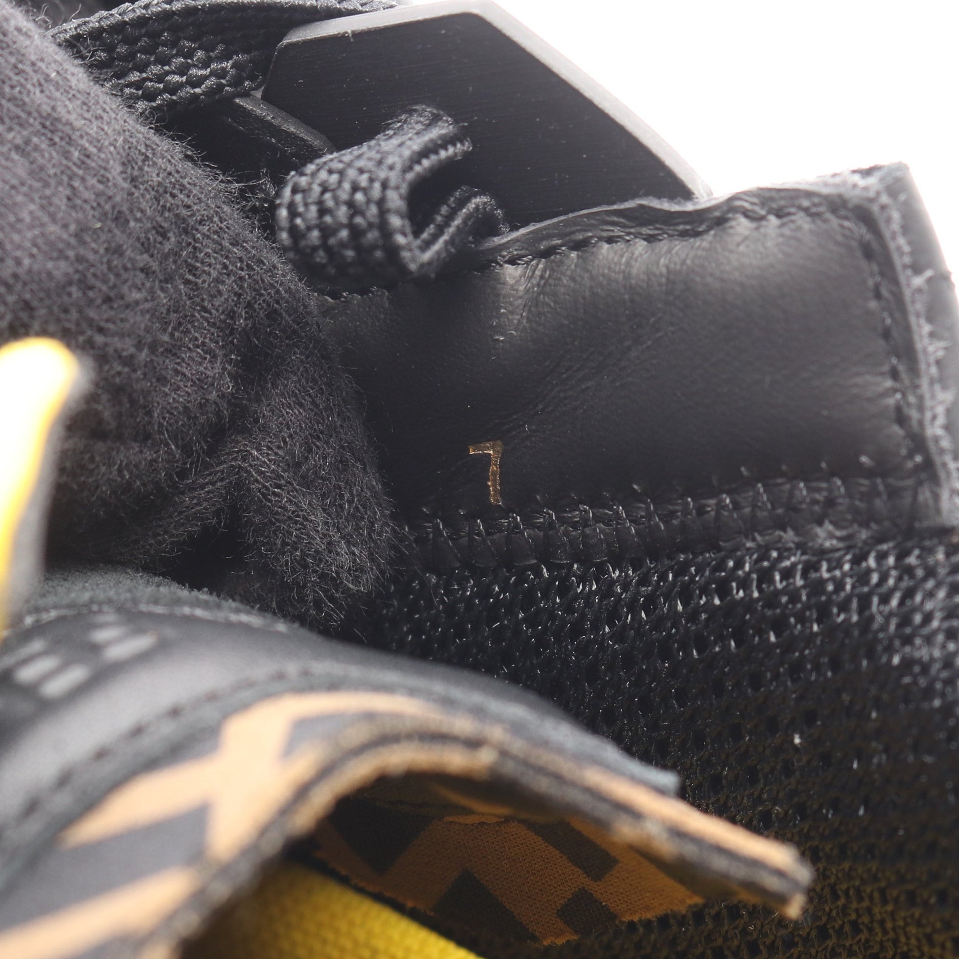 FLOW フロー スニーカー レザー ブラック イエロー フェンディ シューズ FENDI