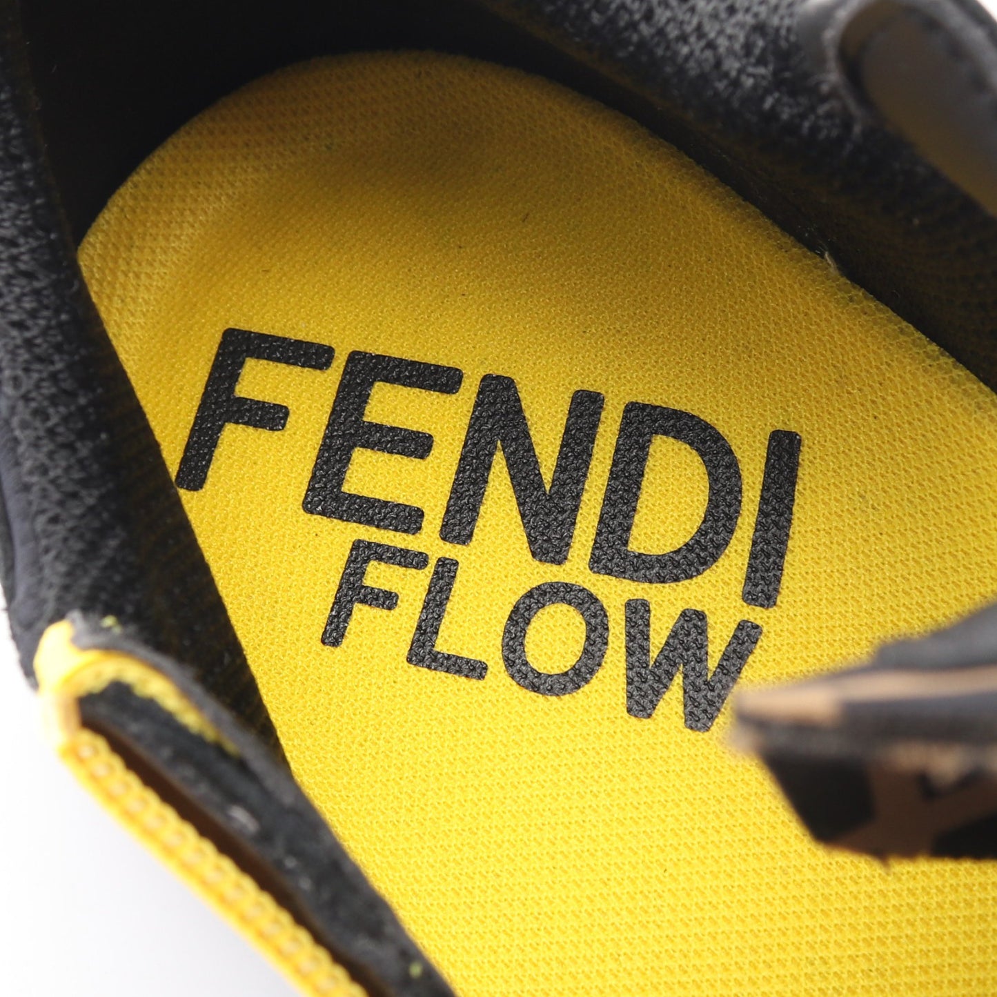 FLOW フロー スニーカー レザー ブラック イエロー フェンディ シューズ FENDI
