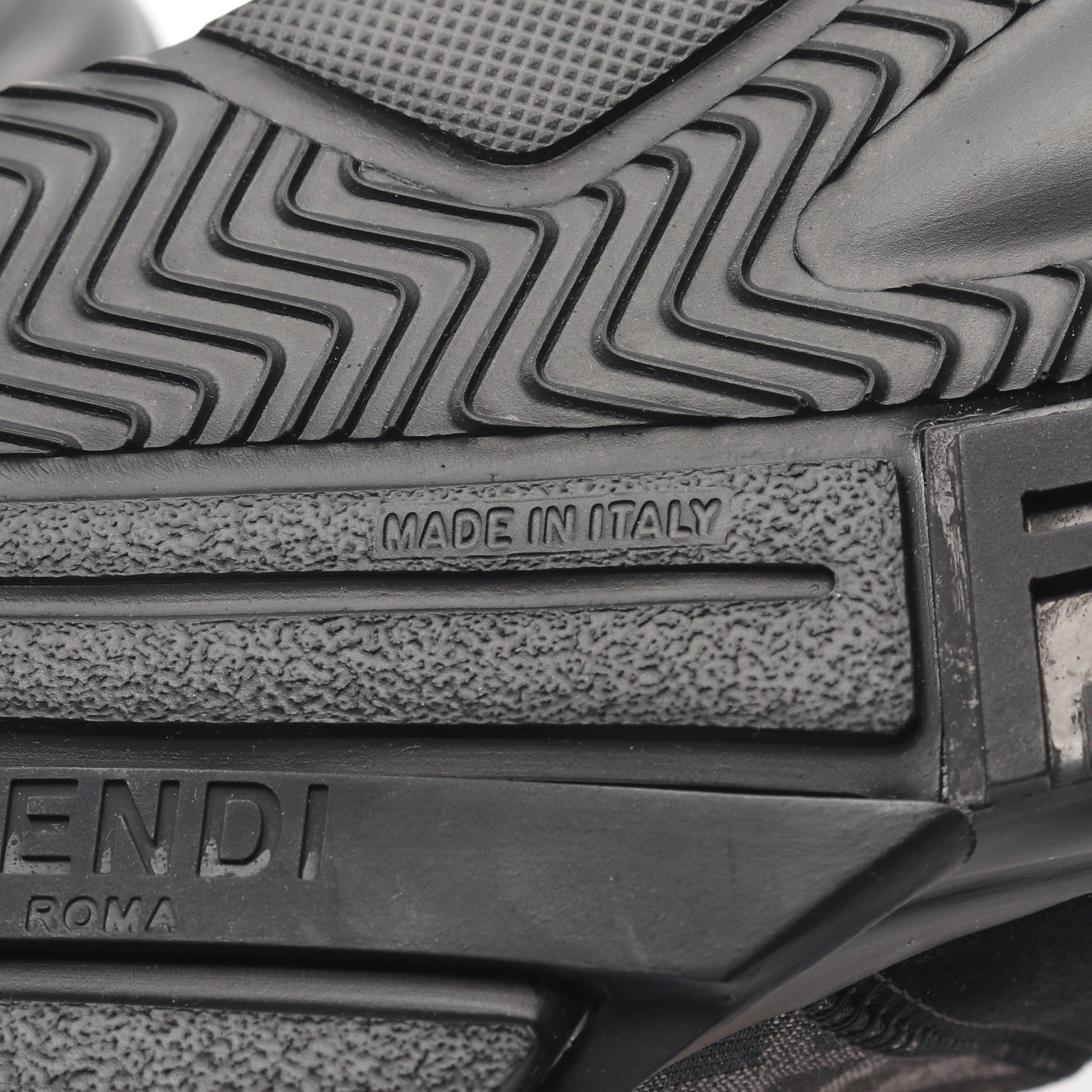 FLOW フロー スニーカー レザー ブラック イエロー フェンディ シューズ FENDI