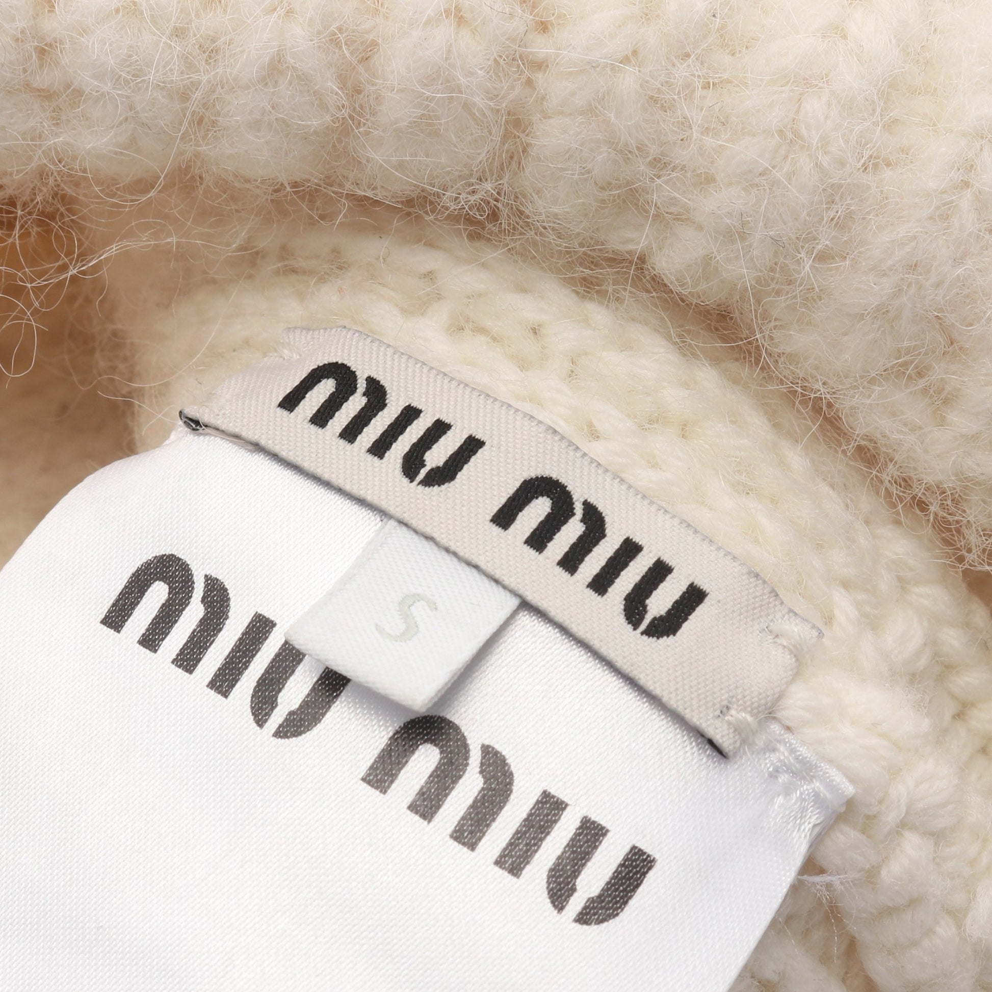 ロゴ ニット帽 ビーニー ウール オフホワイト ミュウミュウ 財布・小物 miu miu