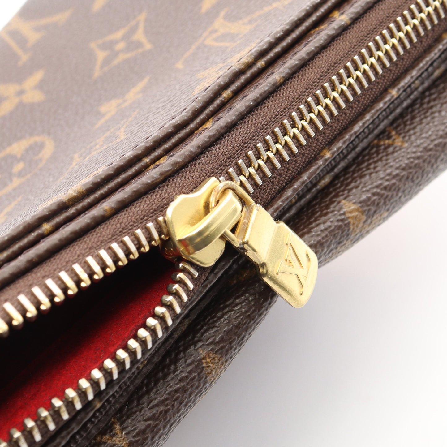 ヴィバシテPM モノグラム ショルダーバッグ PVC レザー ブラウン ルイヴィトン バッグ LOUIS VUITTON