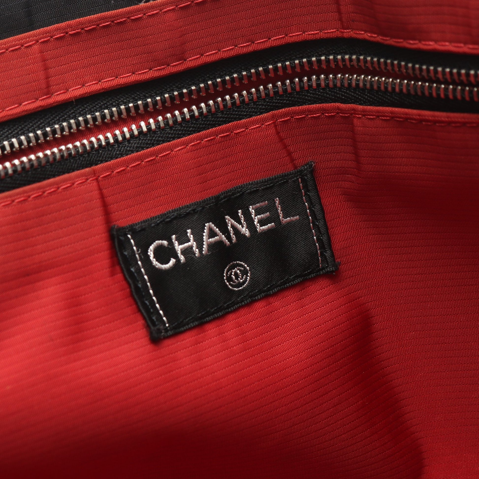 旧トラベルライン ハンドバッグ トートバッグ ナイロン ブラック ホワイト シルバー金具 シャネル バッグ CHANEL