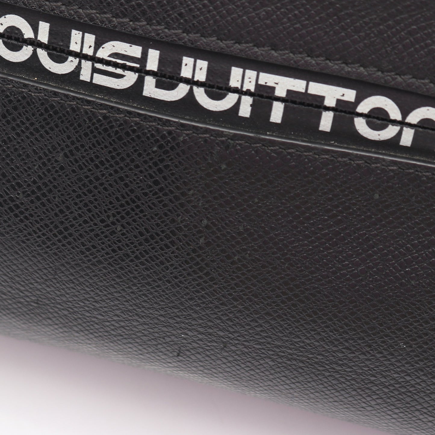 メッセンジャーPM タイガ ノワール ショルダーバッグ レザー ブラック ルイヴィトン バッグ LOUIS VUITTON