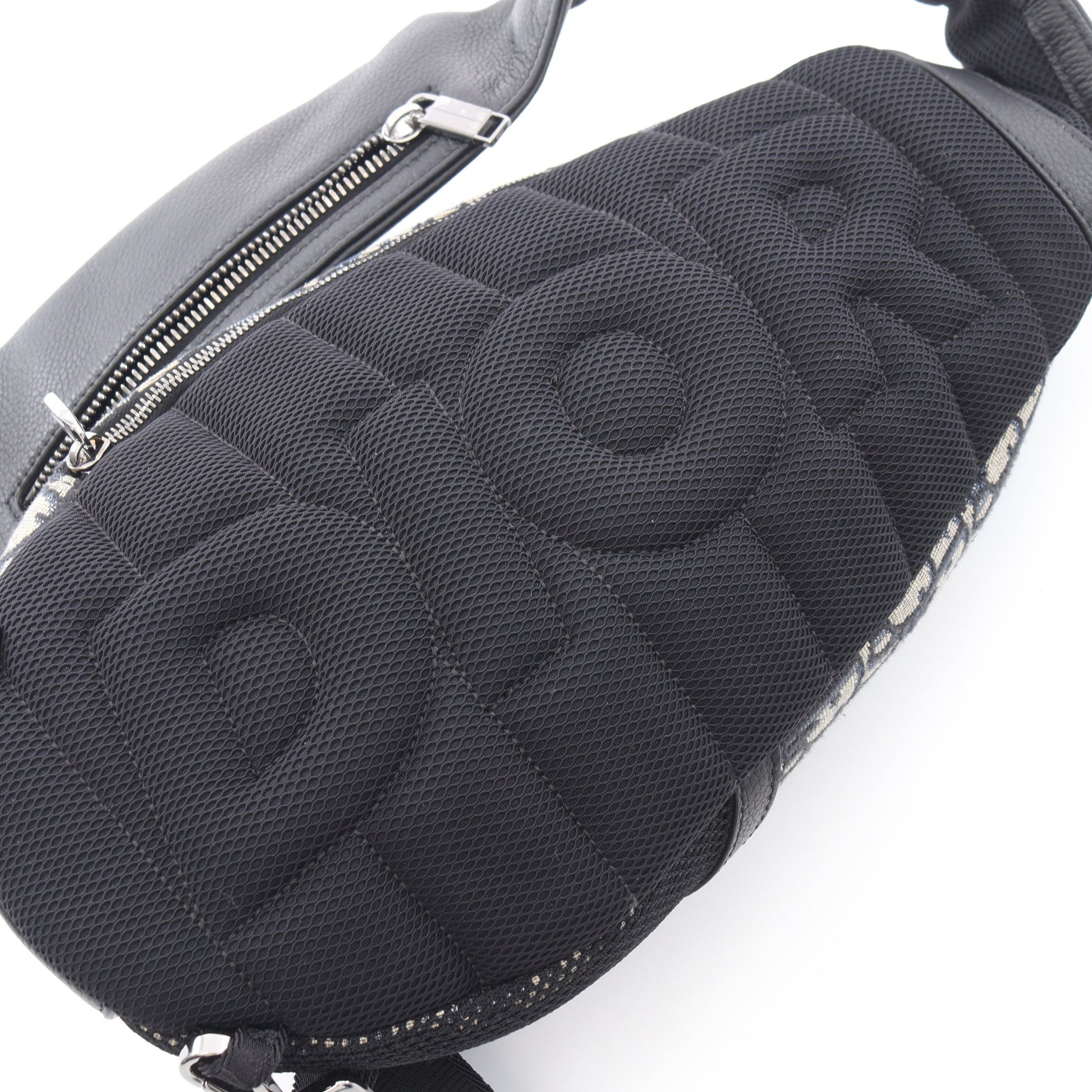 SCARAB スカラベ オブリーク ボディバッグ キャンバス レザー ベージュ ネイビー ブラック クリスチャンディオール バッグ Christian Dior