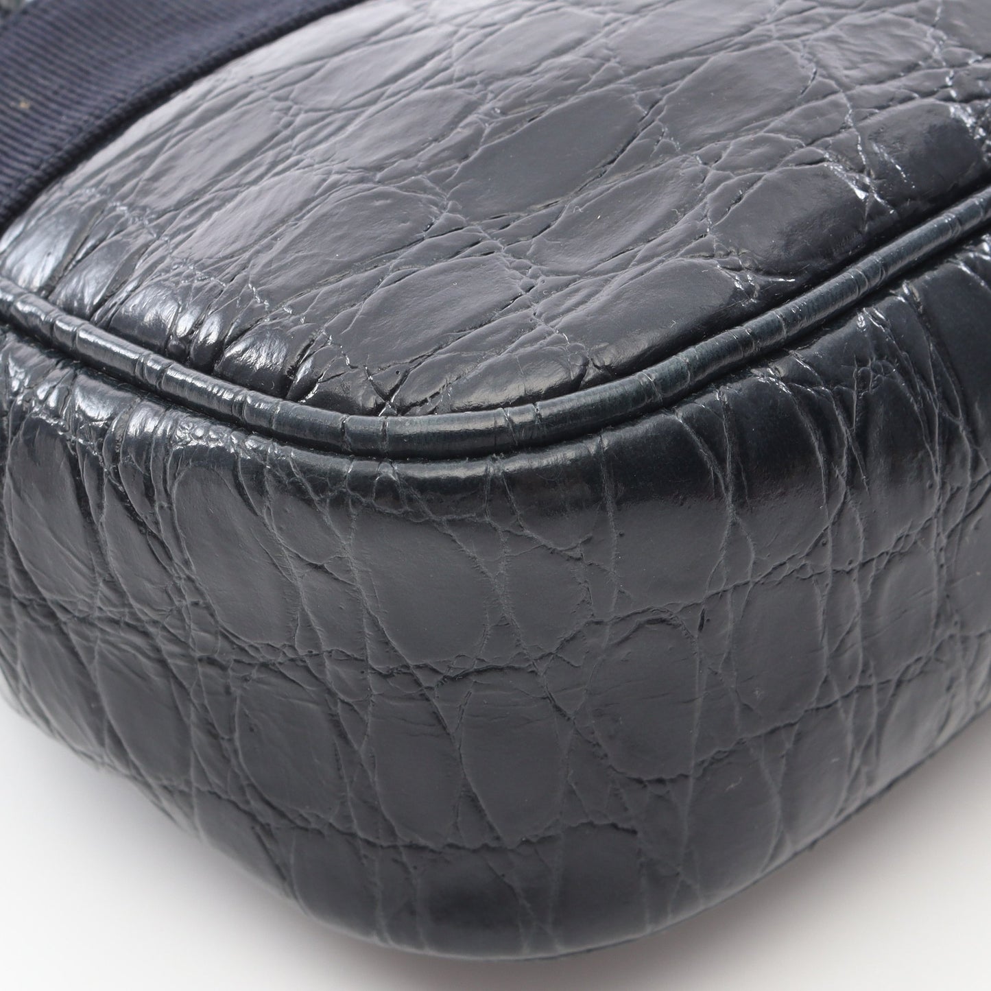 ヴァラ クロコ型押し ハンドバッグ レザー ダークネイビー サルヴァトーレフェラガモ バッグ Salvatore Ferragamo