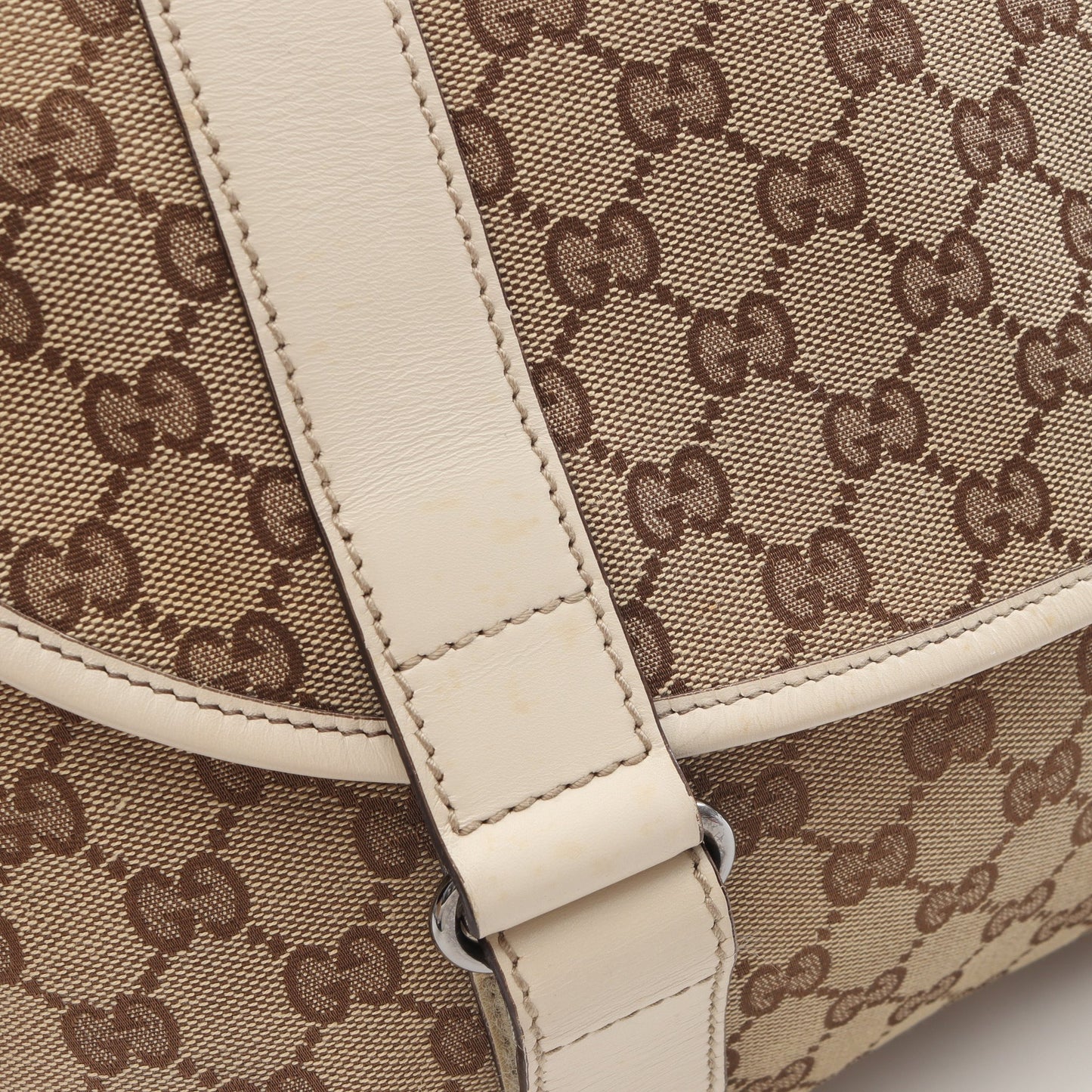 GGキャンバス ショルダーバッグ キャンバス レザー ベージュ アイボリー グッチ バッグ GUCCI