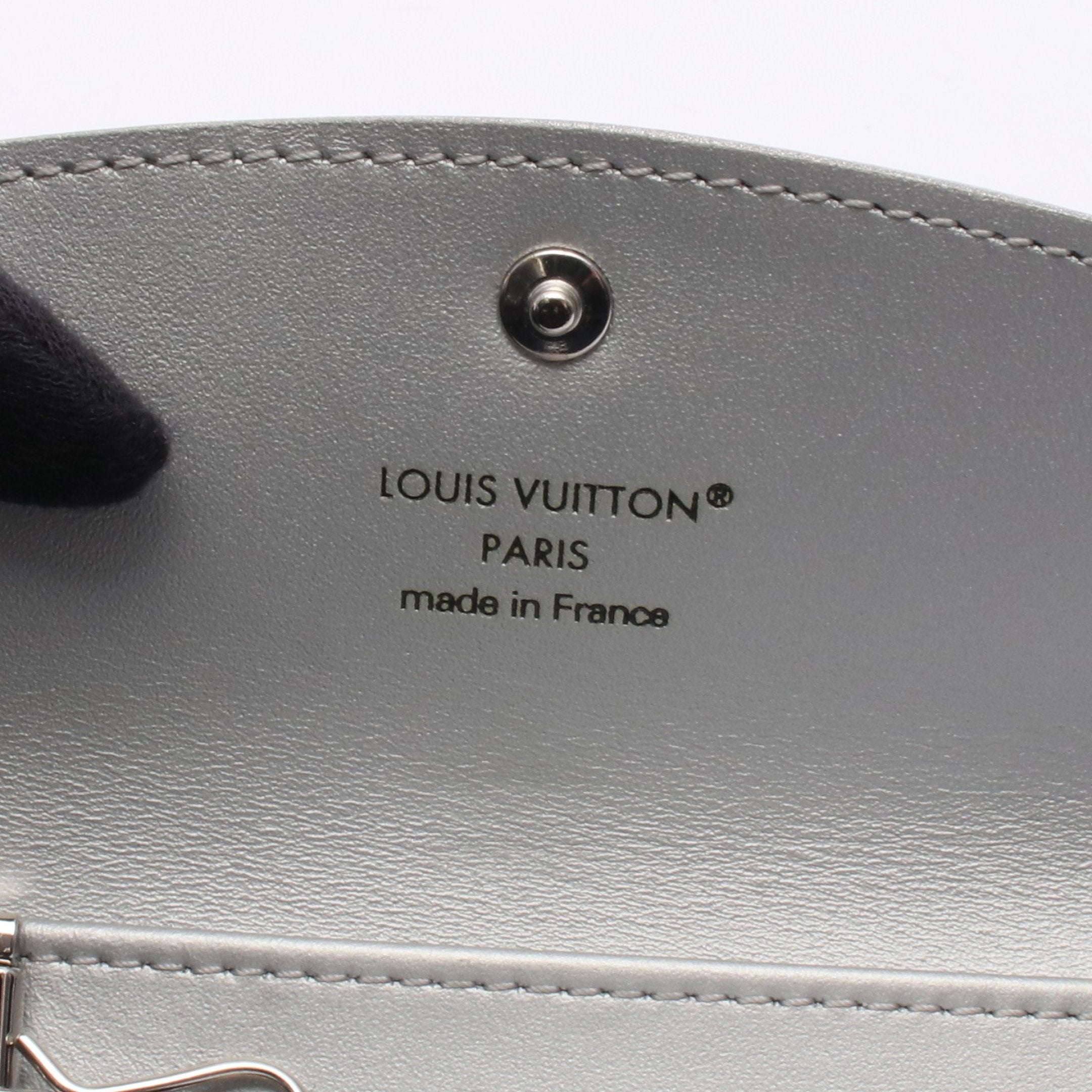 Louis Vuitton ケース グレー Louis Vuitton Monogram Cabin Size Travel Bag - E-SEVEN STORE