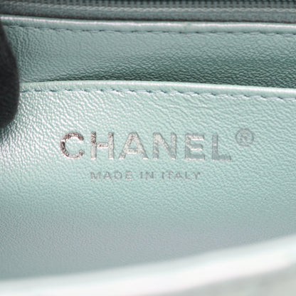 ミニマトラッセ20 チェーンショルダーバッグ レザー シルバー シルバー金具 シャネル