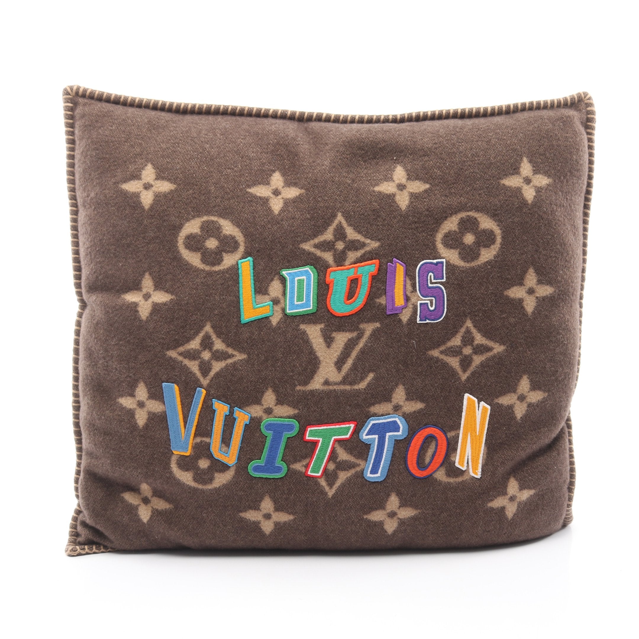 LOUIS VUITTON × NBA クッサン モノグラムレターズ クッション