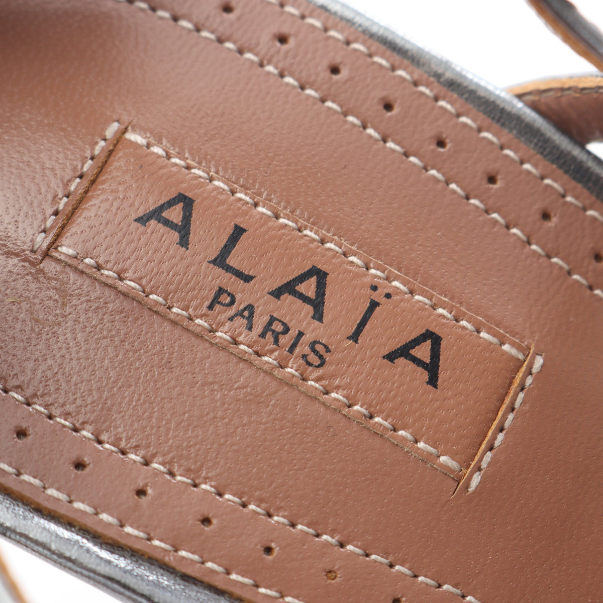 パンチング スタッズ サンダル レザー シルバー アライア シューズ ALAiA