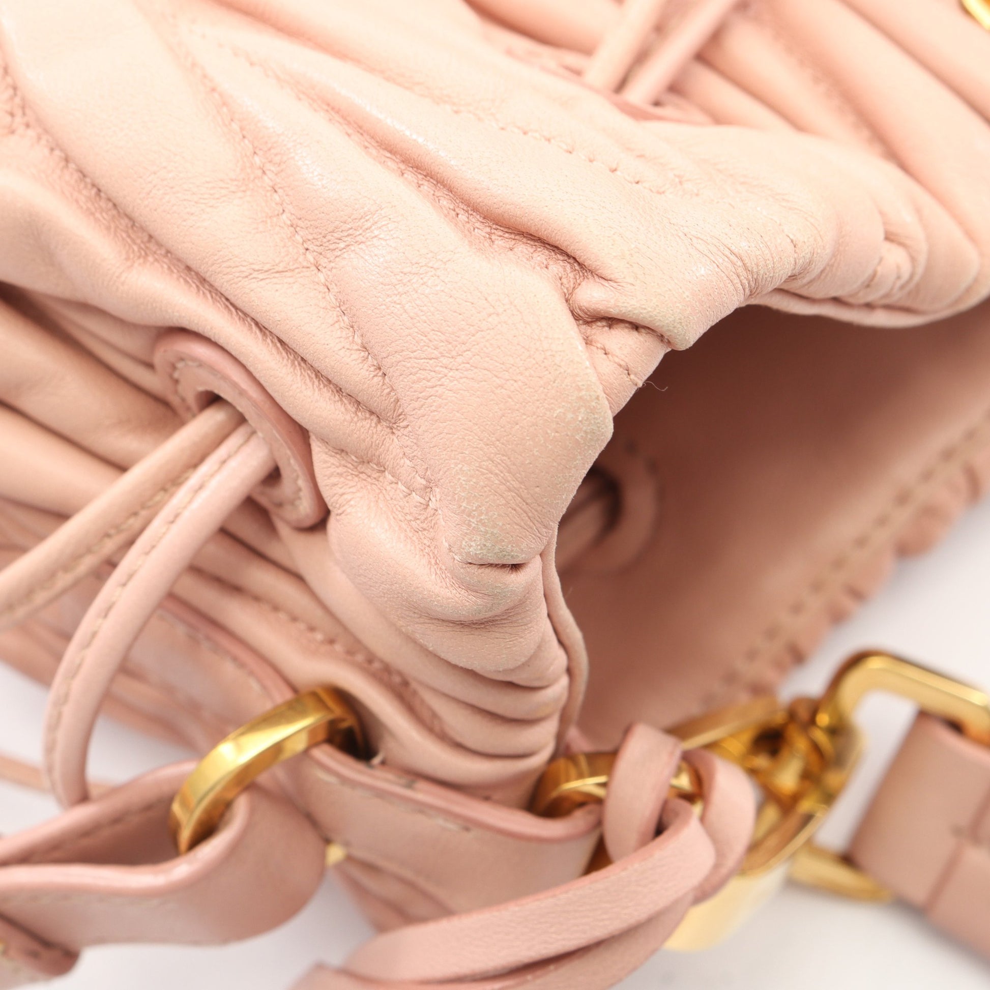 マテラッセ 2WAY ハンドバッグ レザー ピンクベージュ ミュウミュウ バッグ miu miu