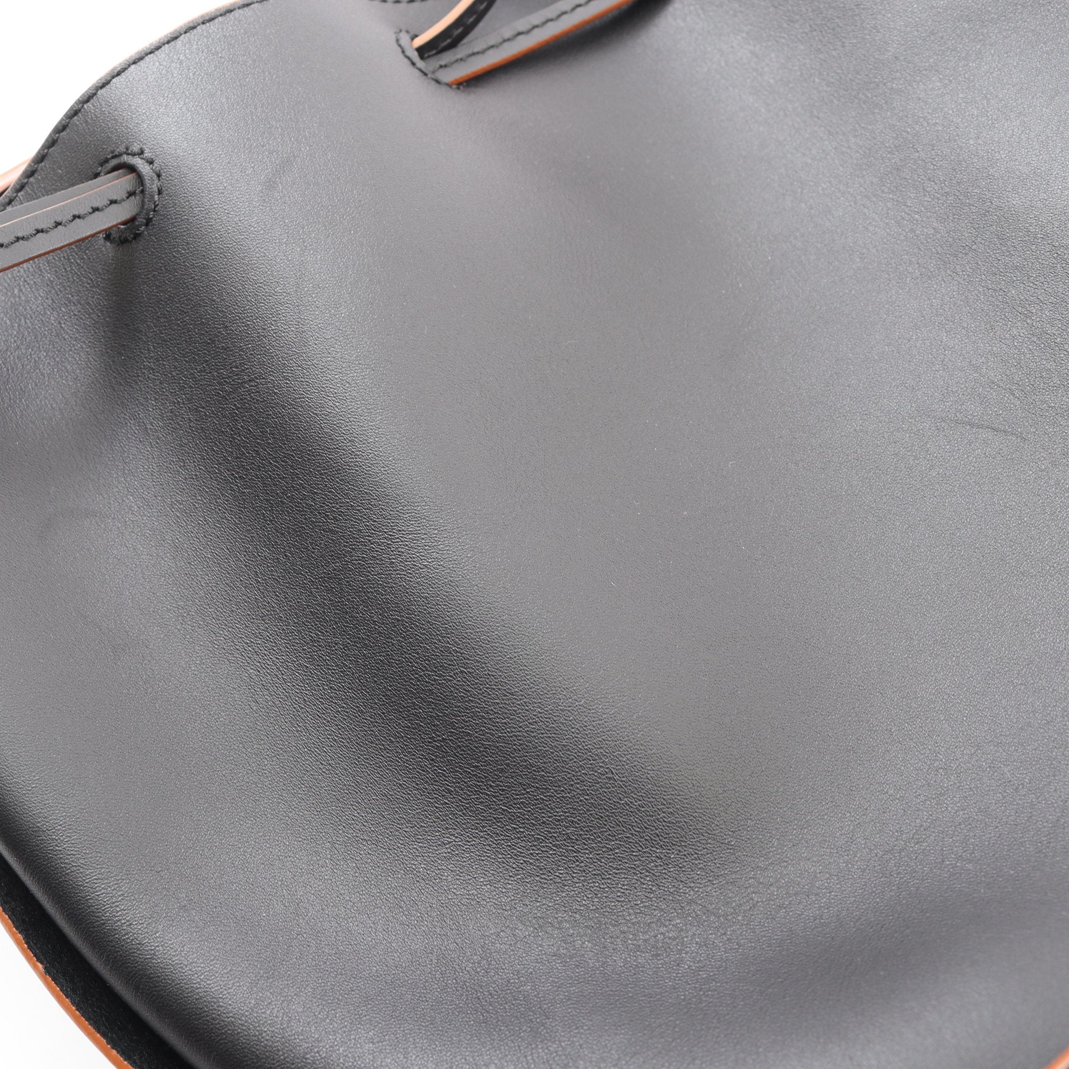 バルーンバッグ ミディアム 巾着 2WAY ショルダーバッグ レザー