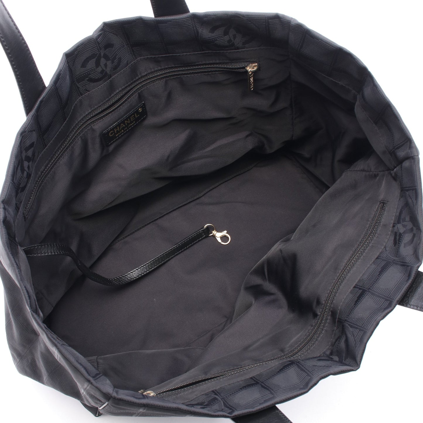 ニュートラベルラインMM ハンドバッグ トートバッグ ナイロンキャンバス レザー ブラック ゴールド金具 シャネル