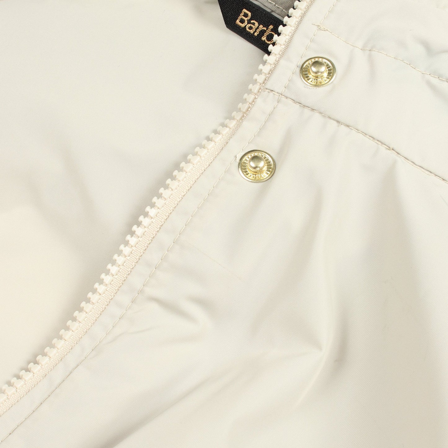 Mae シャワープルーフ ノンワックス フード付き ジャケット カーキベージュ バブアー アウター Barbour