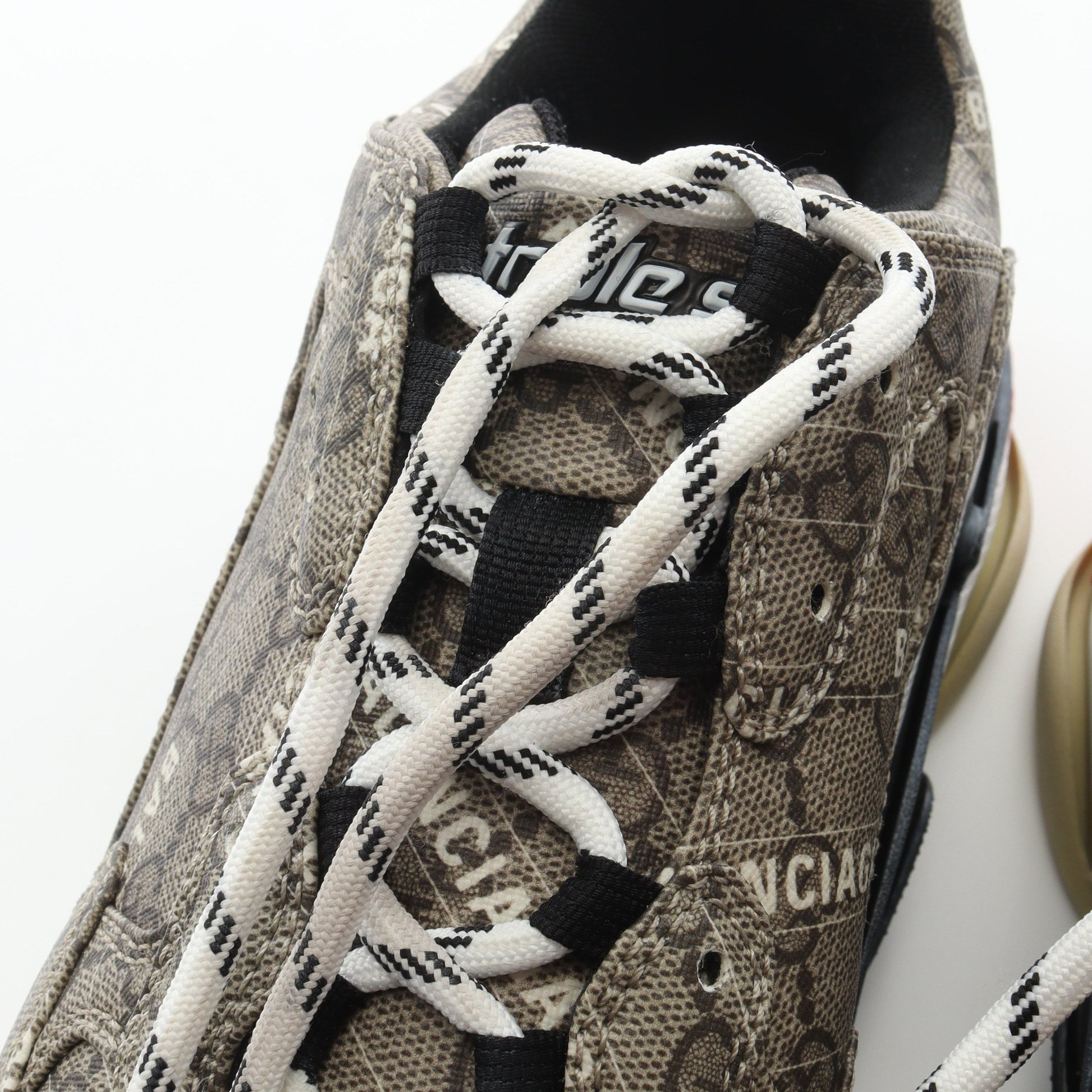 GUCCI × BALENCIAGA ザ ハッカー プロジェクト TRIPLE S トリプルS GGスプリーム スニーカー PVC ベージュ マルチカラー グッチ シューズ GUCCI