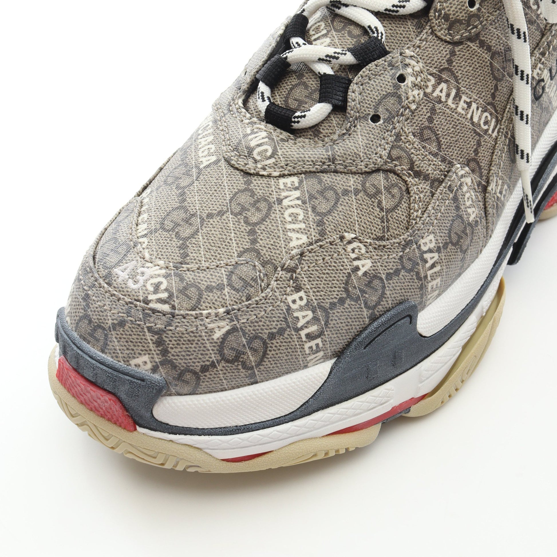 GUCCI × BALENCIAGA ザ ハッカー プロジェクト TRIPLE S トリプルS GGスプリーム スニーカー PVC ベージュ マルチカラー グッチ シューズ GUCCI