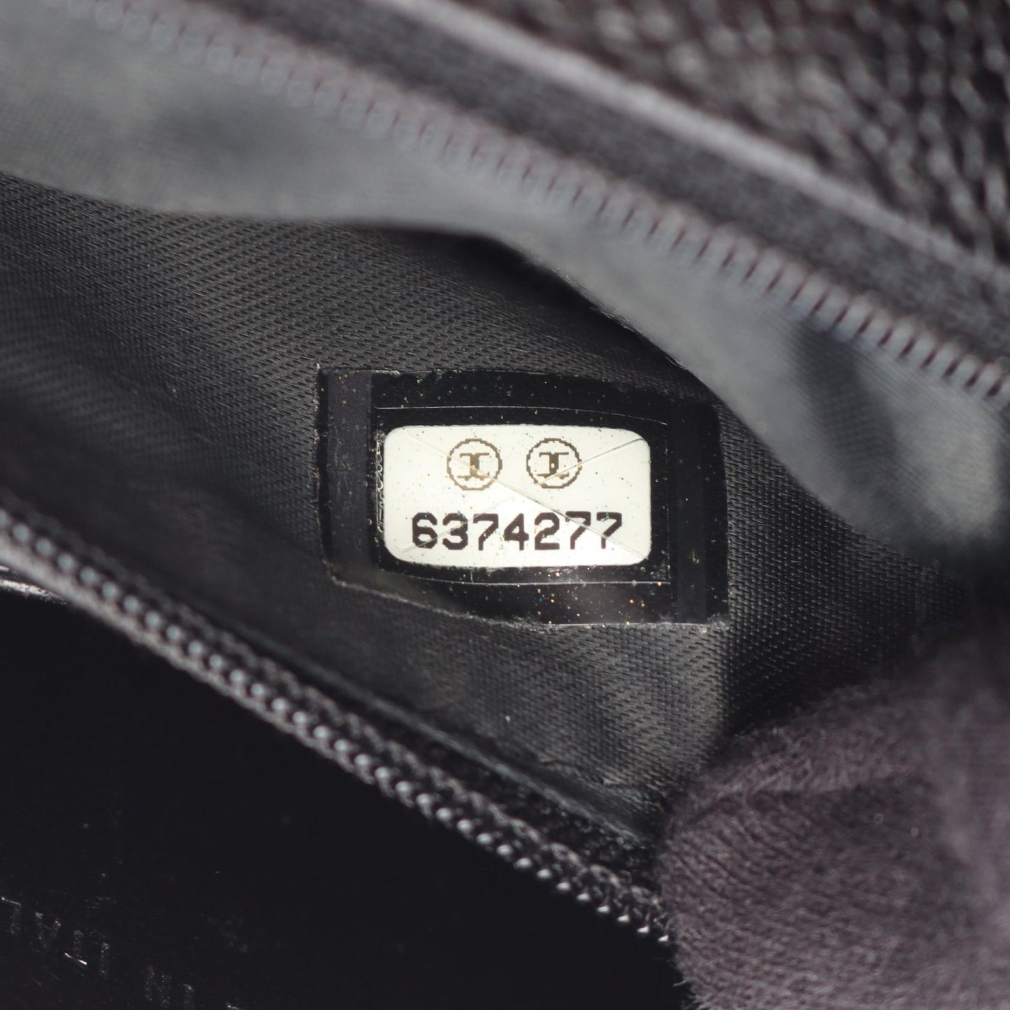 マトラッセ トップハンドル ハンドバッグ キャビアスキン ブラック シルバー金具 シャネル バッグ CHANEL