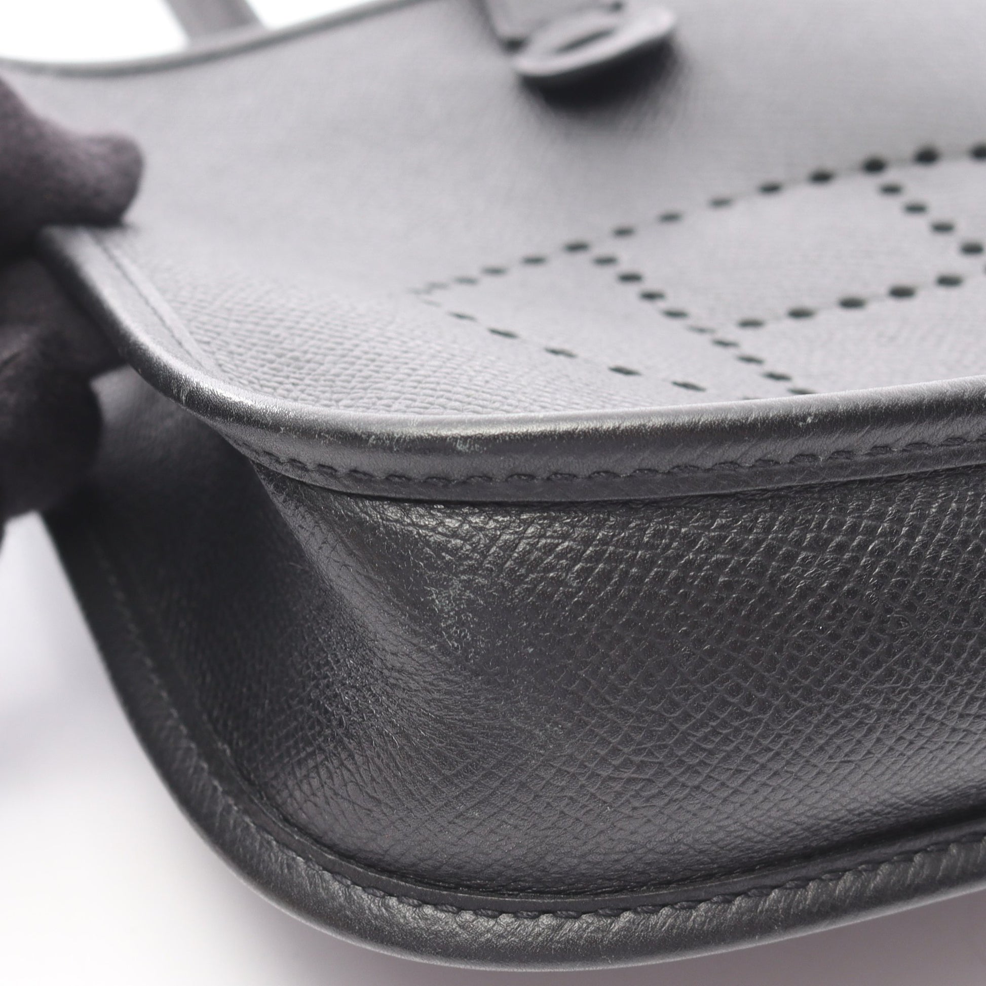 エヴリンTPM ショルダーバッグ ヴォーエプソン ブラック シルバー金具 □L刻印 エルメス バッグ HERMES