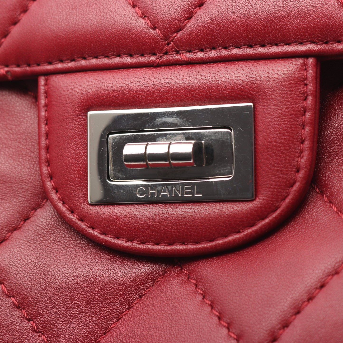 マトラッセ Wチェーンショルダーバッグ ラムスキン レッド シルバー金具 シャネル バッグ CHANEL