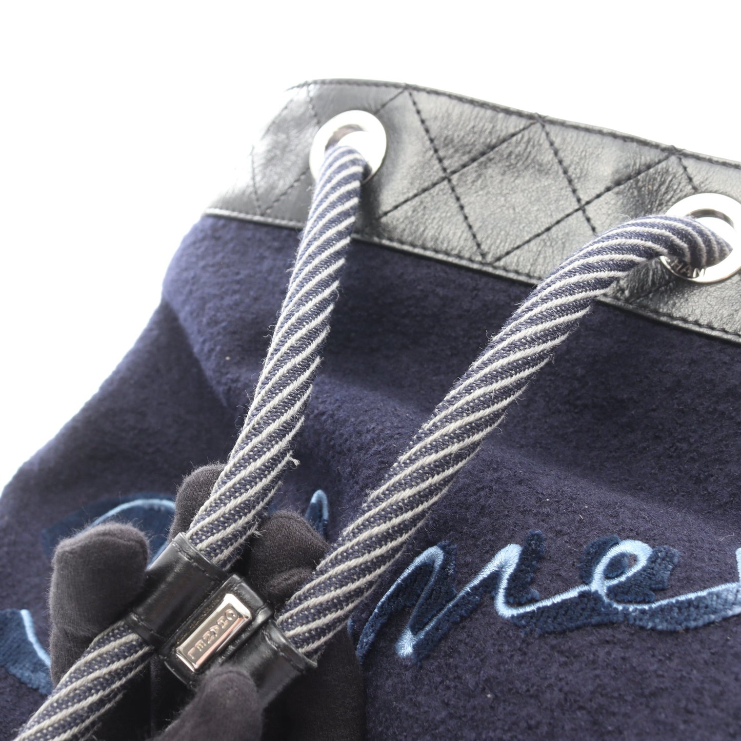 エンブロイダリー ドローストリング ショルダーバッグ ウール レザー ネイビー ブラック シルバー金具 シャネル バッグ CHANEL