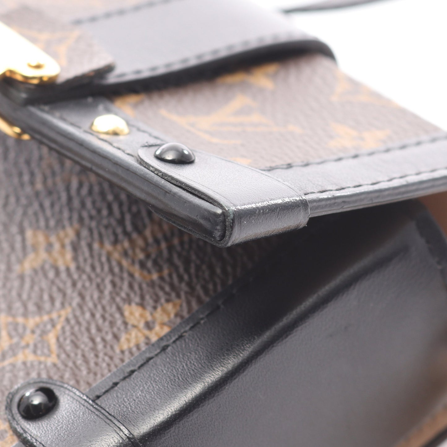 ポシェット トランクヴェルティカル モノグラム ショルダーバッグ PVC レザー ブラウン ブラック ルイヴィトン バッグ LOUIS VUITTON