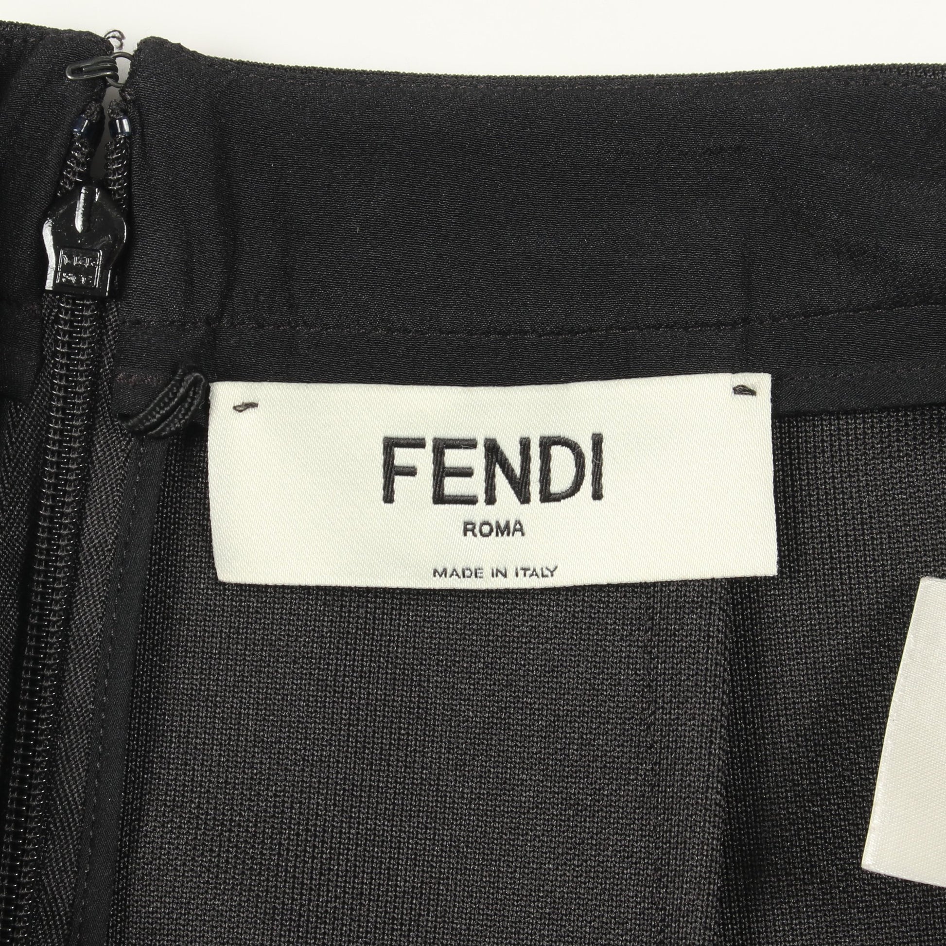 FFロゴ付き タイト スカート ブラック フェンディ ボトムス FENDI