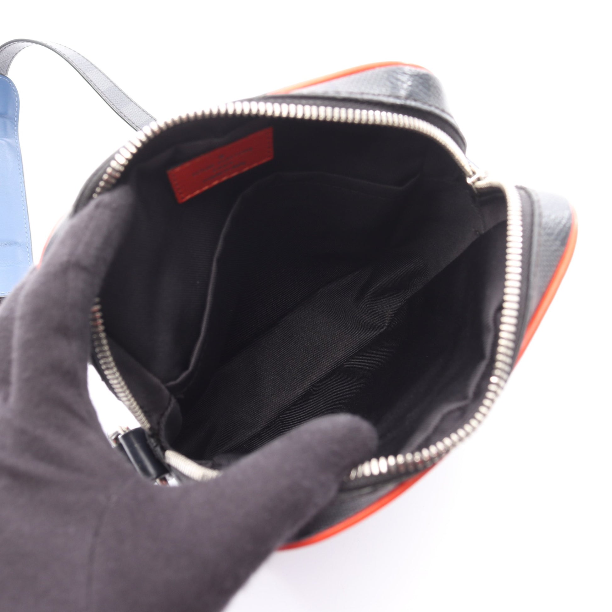 ダヌーブPM エピ ダミエグラフィット ショルダーバッグ PVC レザー ダークブルー ブルー ブラック ルイヴィトン バッグ LOUIS VUITTON