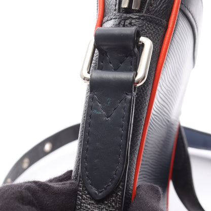 ダヌーブPM エピ ダミエグラフィット ショルダーバッグ PVC レザー ダークブルー ブルー ブラック ルイヴィトン バッグ LOUIS VUITTON
