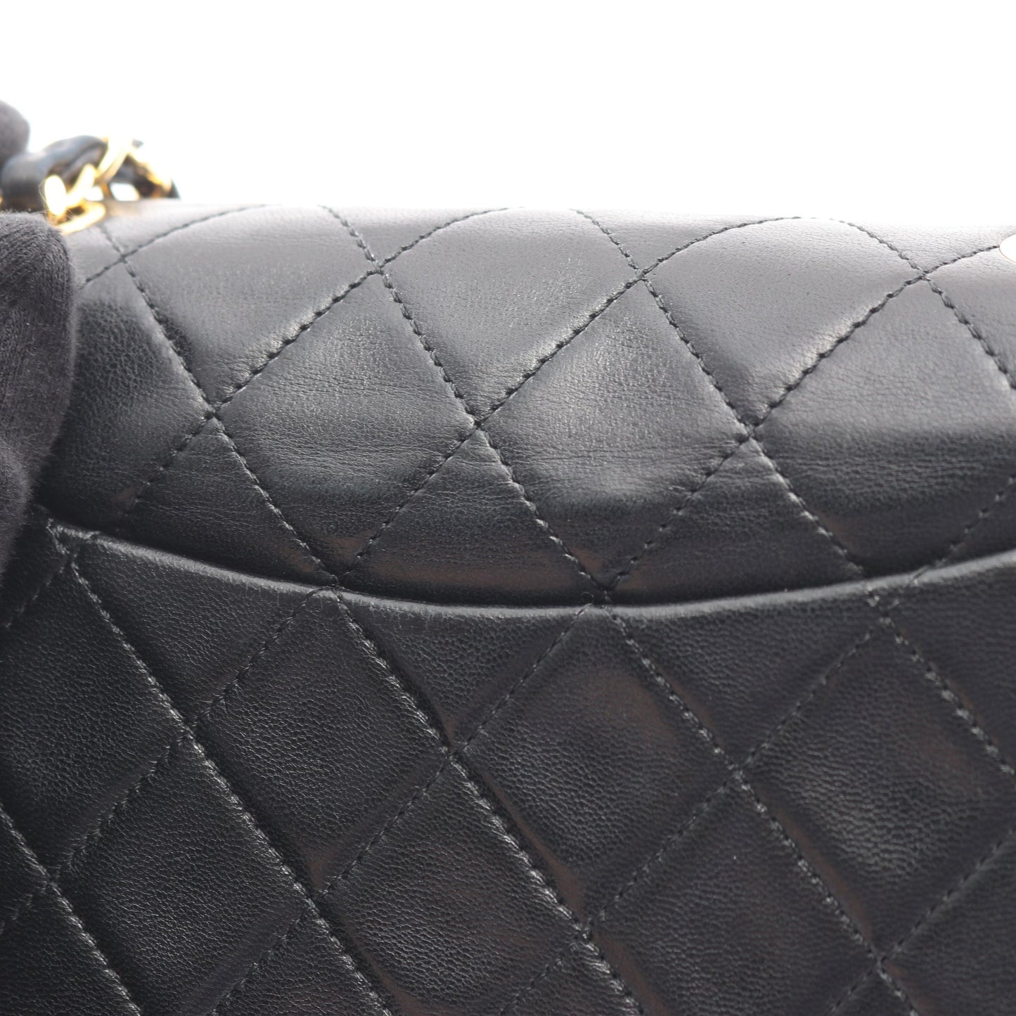 ミニマトラッセ チェーンショルダーバッグ ラムスキン ブラック ゴールド金具 シャネル バッグ CHANEL